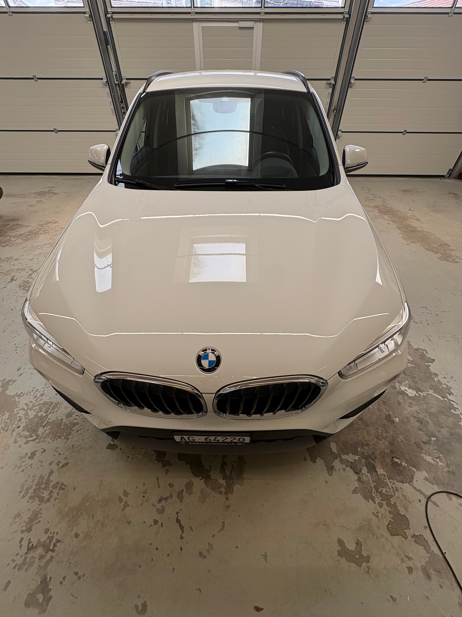 BMW 25i xDrive-image-0