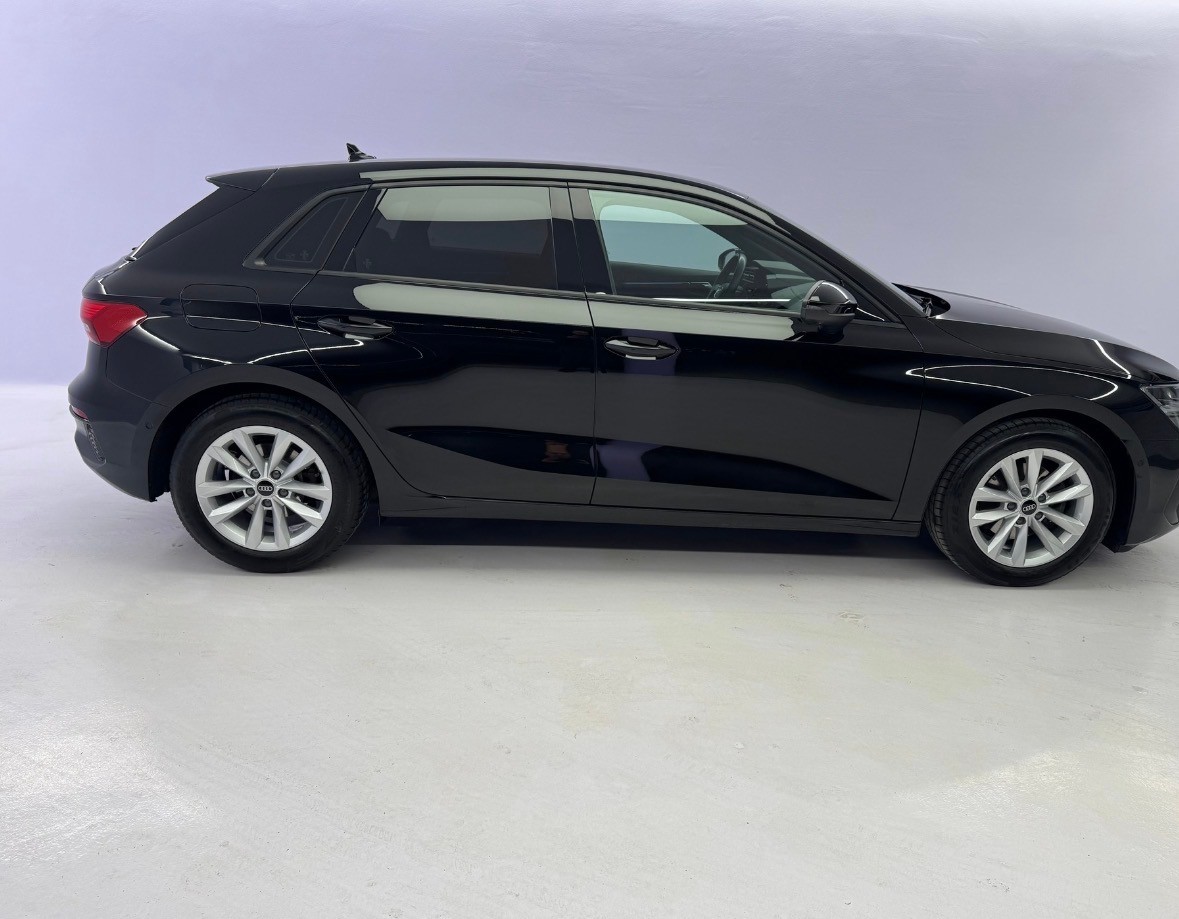 AUDI 1.5 35 TFSI Attraction S-Tronic