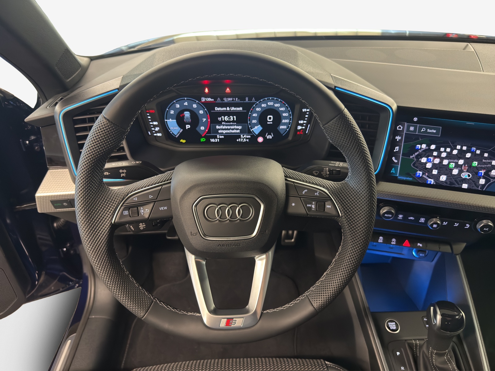 AUDI A1 Sportback 30 TFSI S Line Attraction S-tronic-image-12