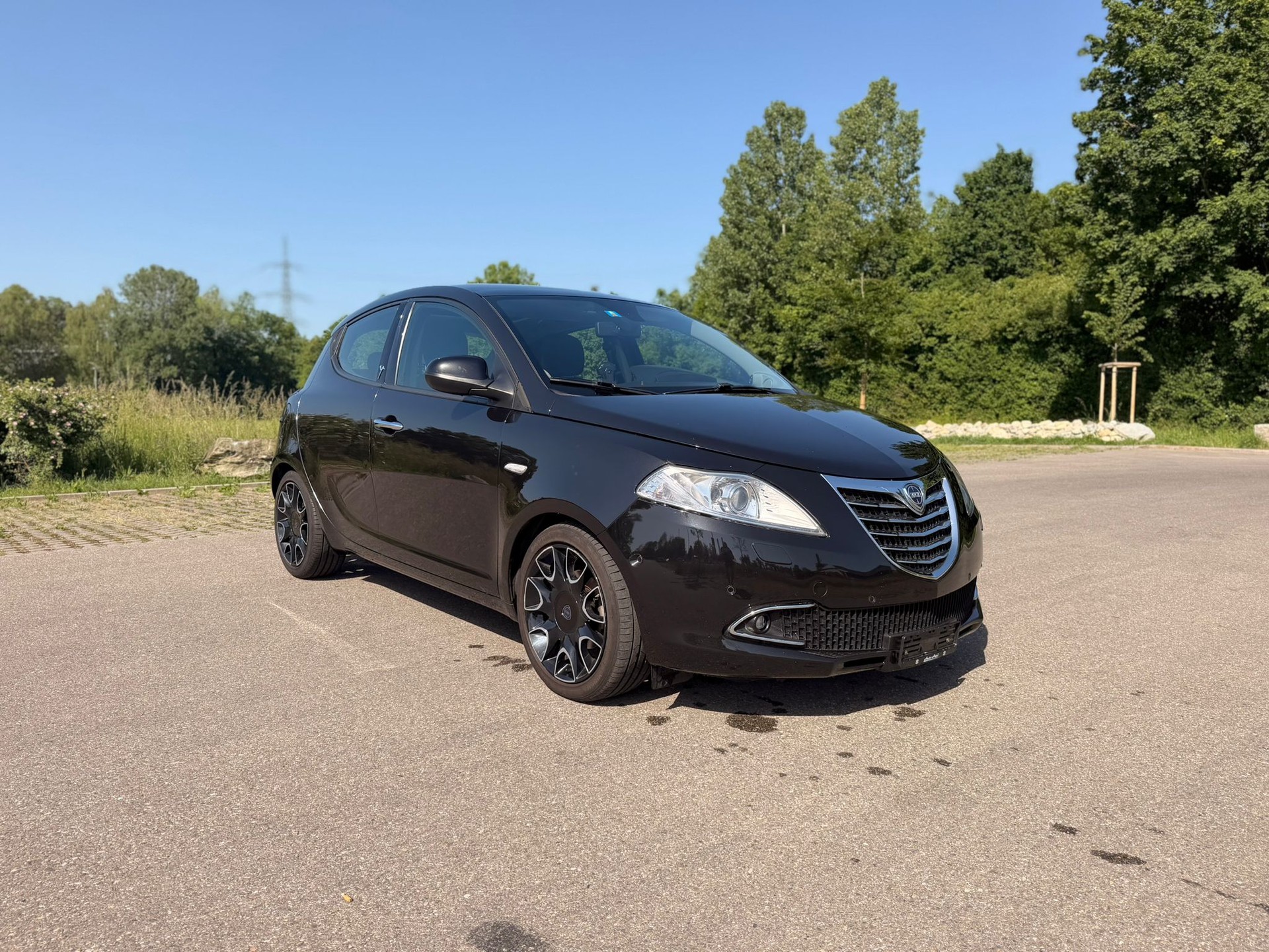 LANCIA Ypsilon 0.9 TwinAir Gold-image-2
