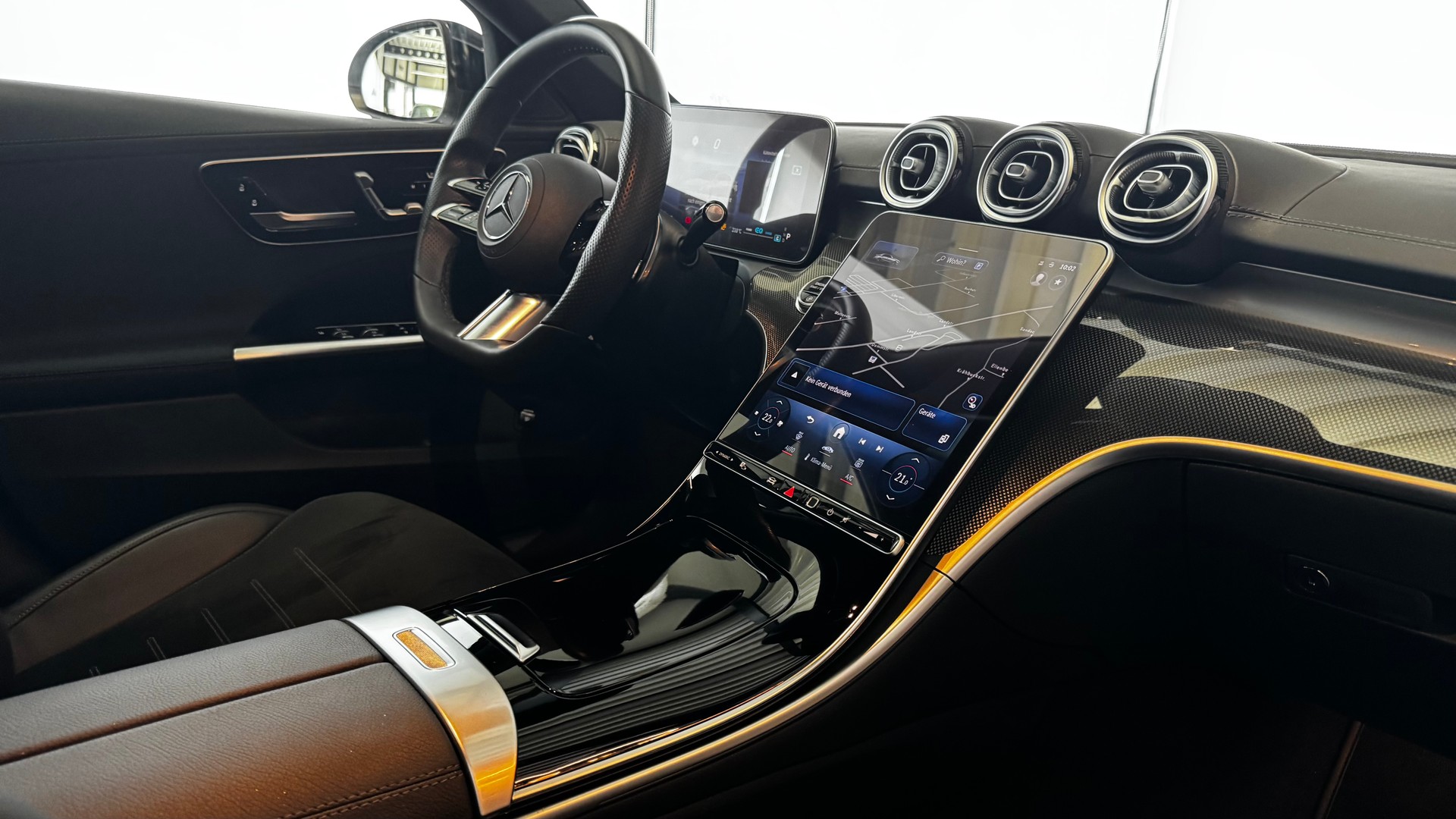 MERCEDES-BENZ C 200 AMG Line 4matic-image-7
