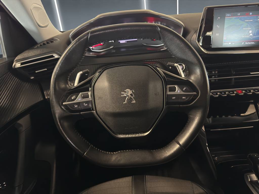 PEUGEOT 2008 1.2 PureTech Allure EAT8-image-14