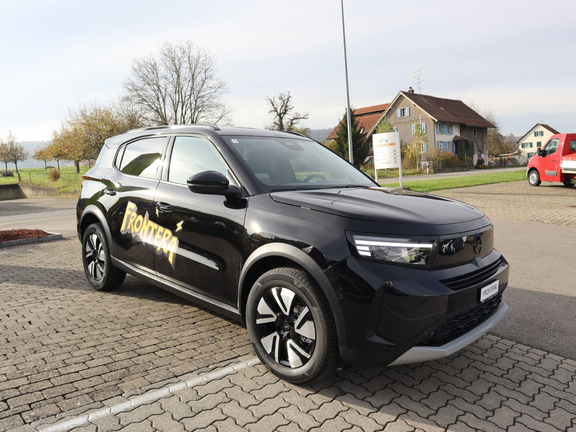 OPEL Frontera 1.2 T HEV 145 GS-image-3