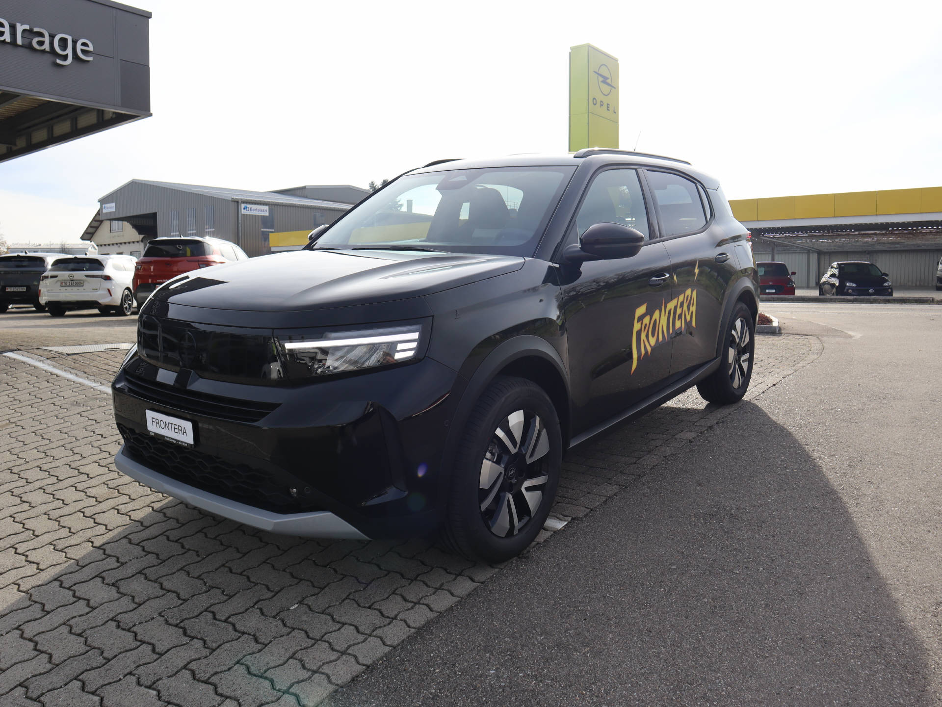 OPEL Frontera 1.2 T HEV 145 GS-image-2