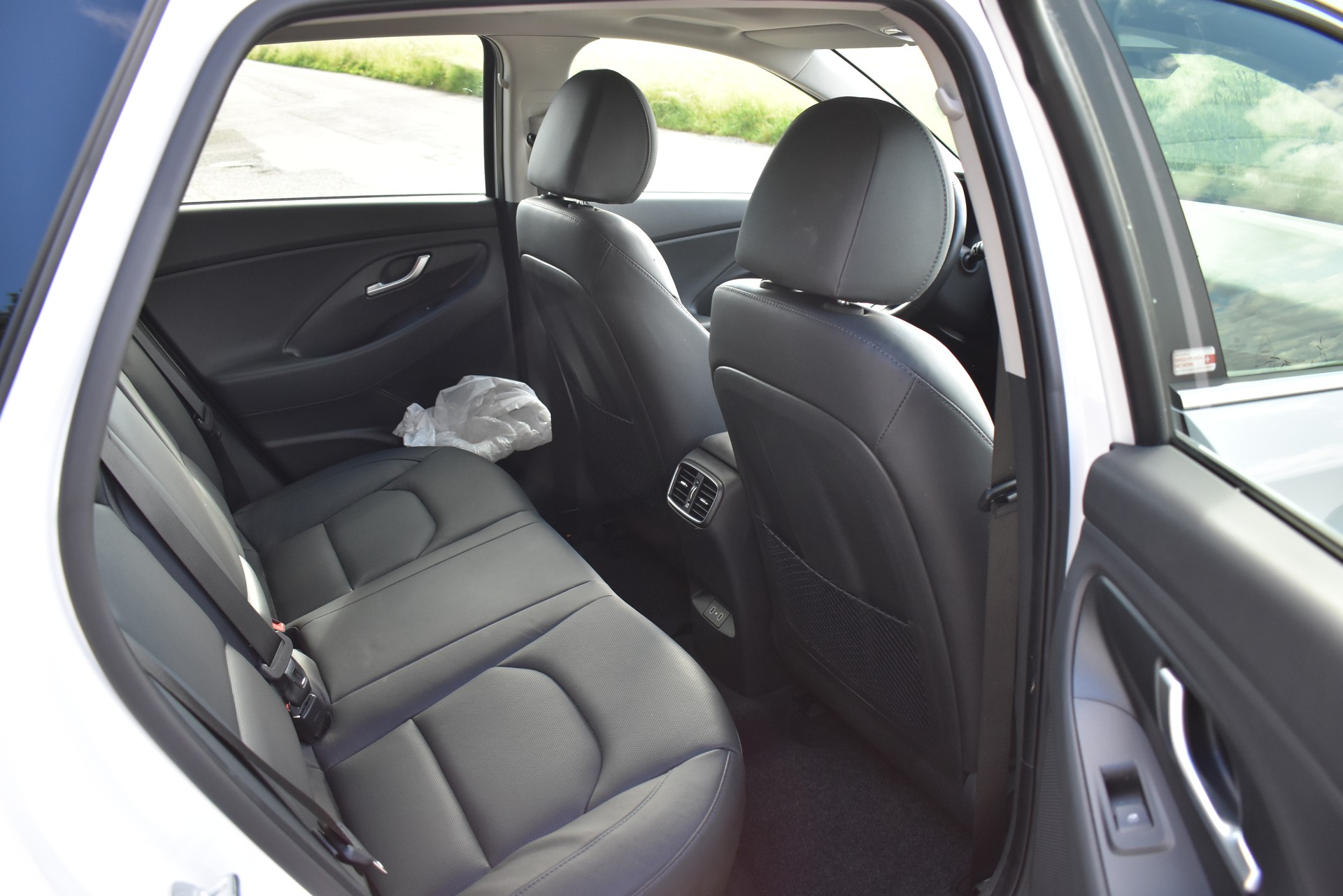 HYUNDAI i30 Wagon 1.5 T-GDi Vertex 48V MH DCT-image-12