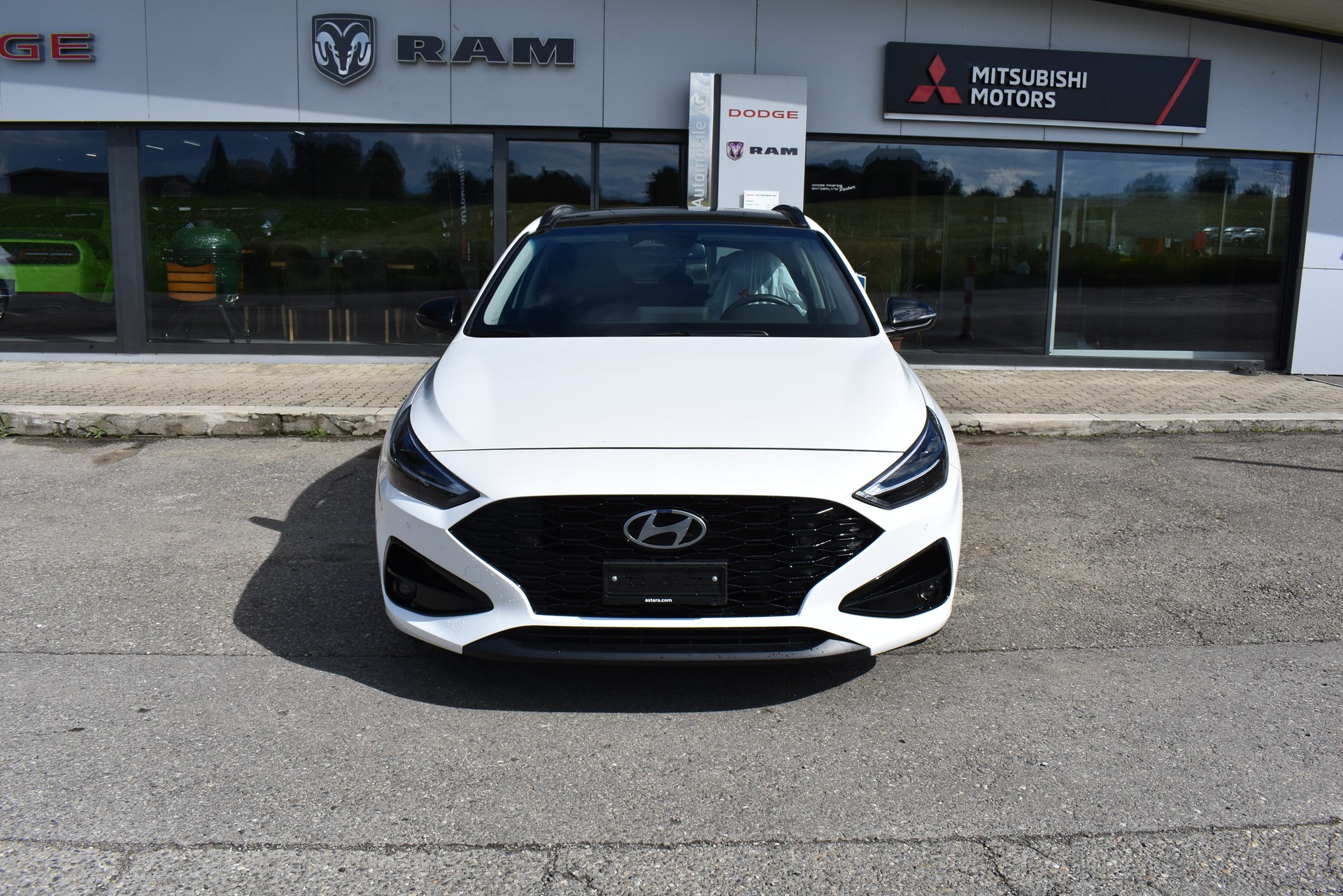 HYUNDAI i30 Wagon 1.5 T-GDi Vertex 48V MH DCT-image-0