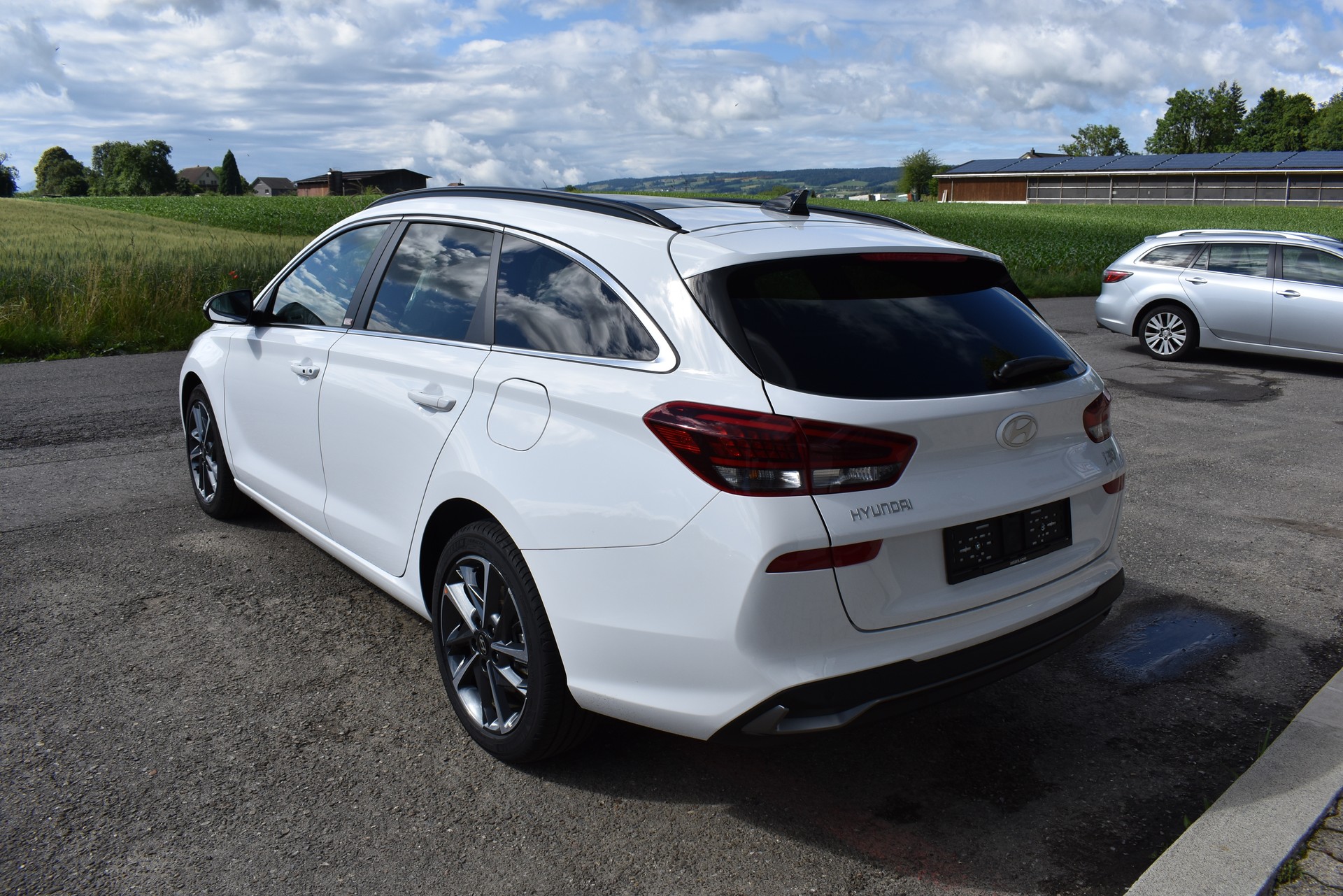 HYUNDAI i30 Wagon 1.5 T-GDi Vertex 48V MH DCT-image-5