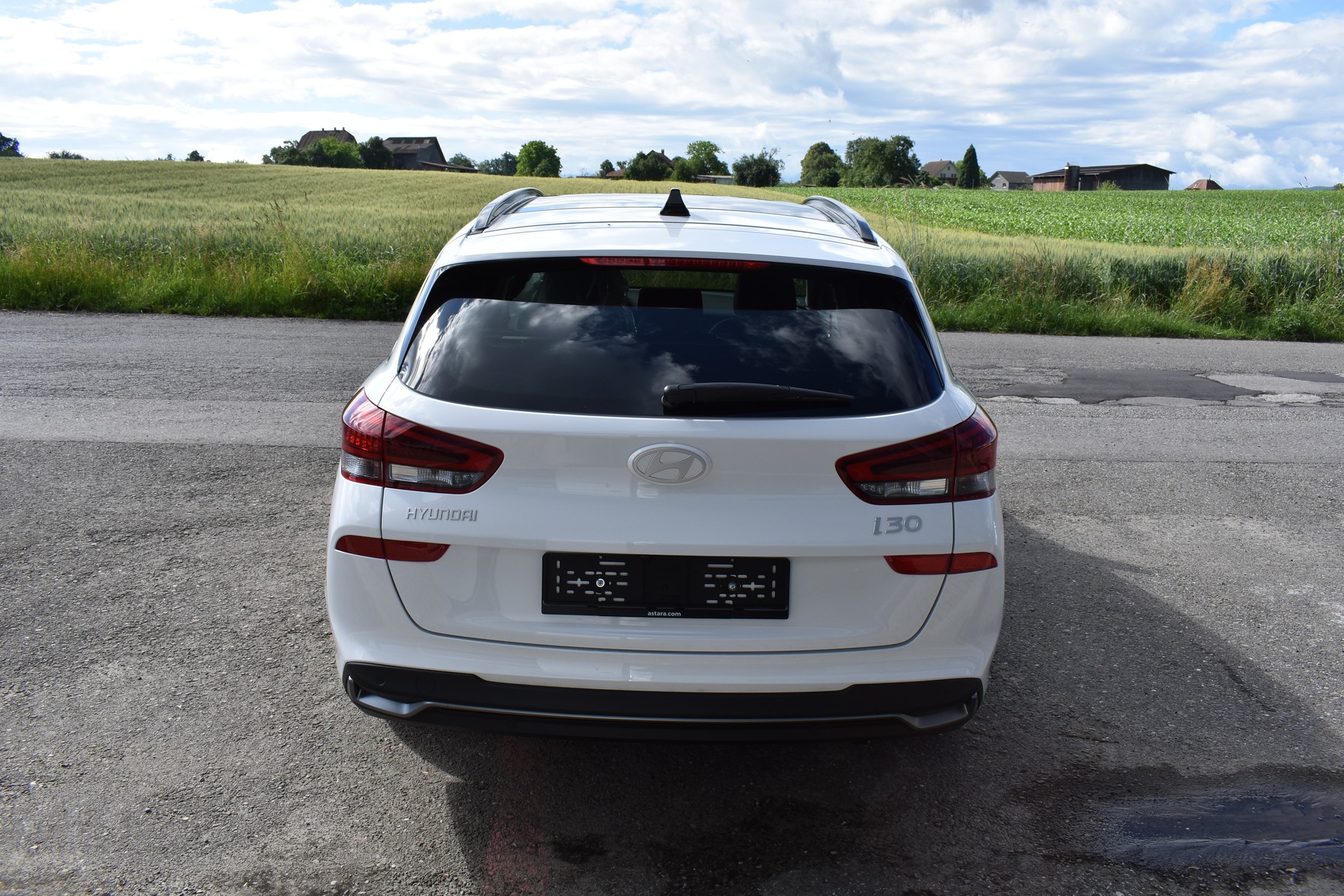 HYUNDAI i30 Wagon 1.5 T-GDi Vertex 48V MH DCT-image-4