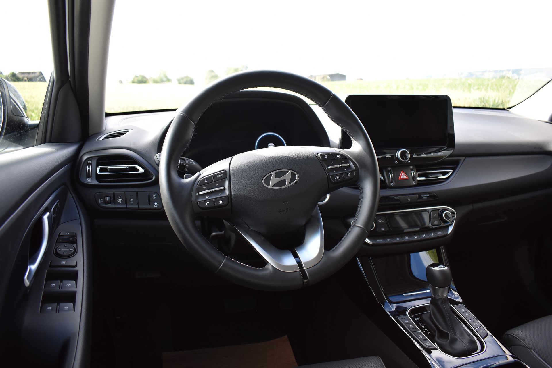 HYUNDAI i30 Wagon 1.5 T-GDi Vertex 48V MH DCT-image-9