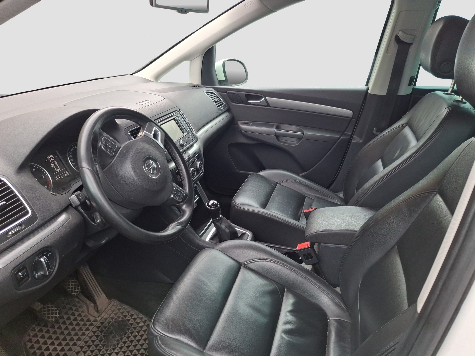 VW Sharan 2.0 TDI BlueMotion Technology Comfortline-image-8