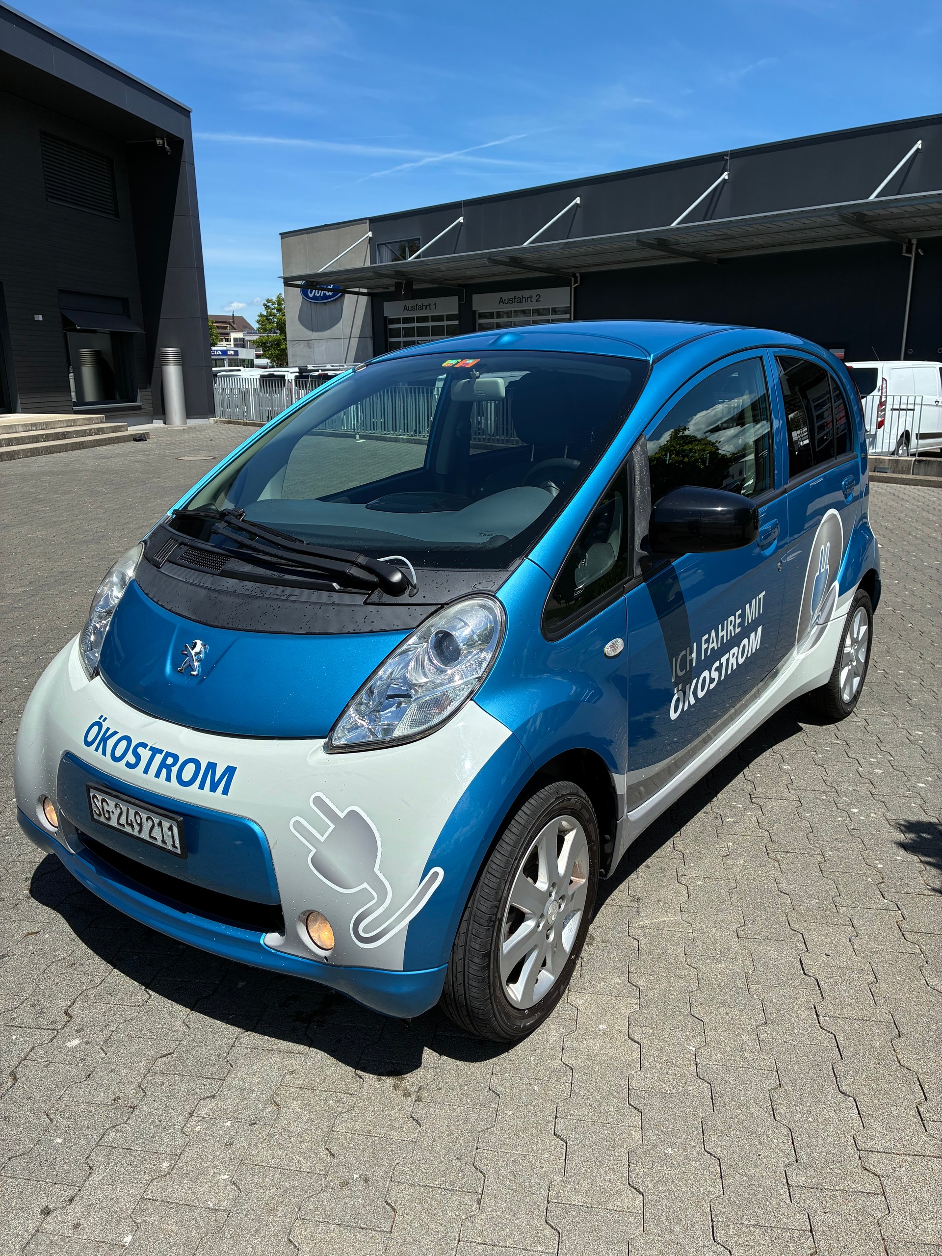 PEUGEOT City Car Elektro-image-8