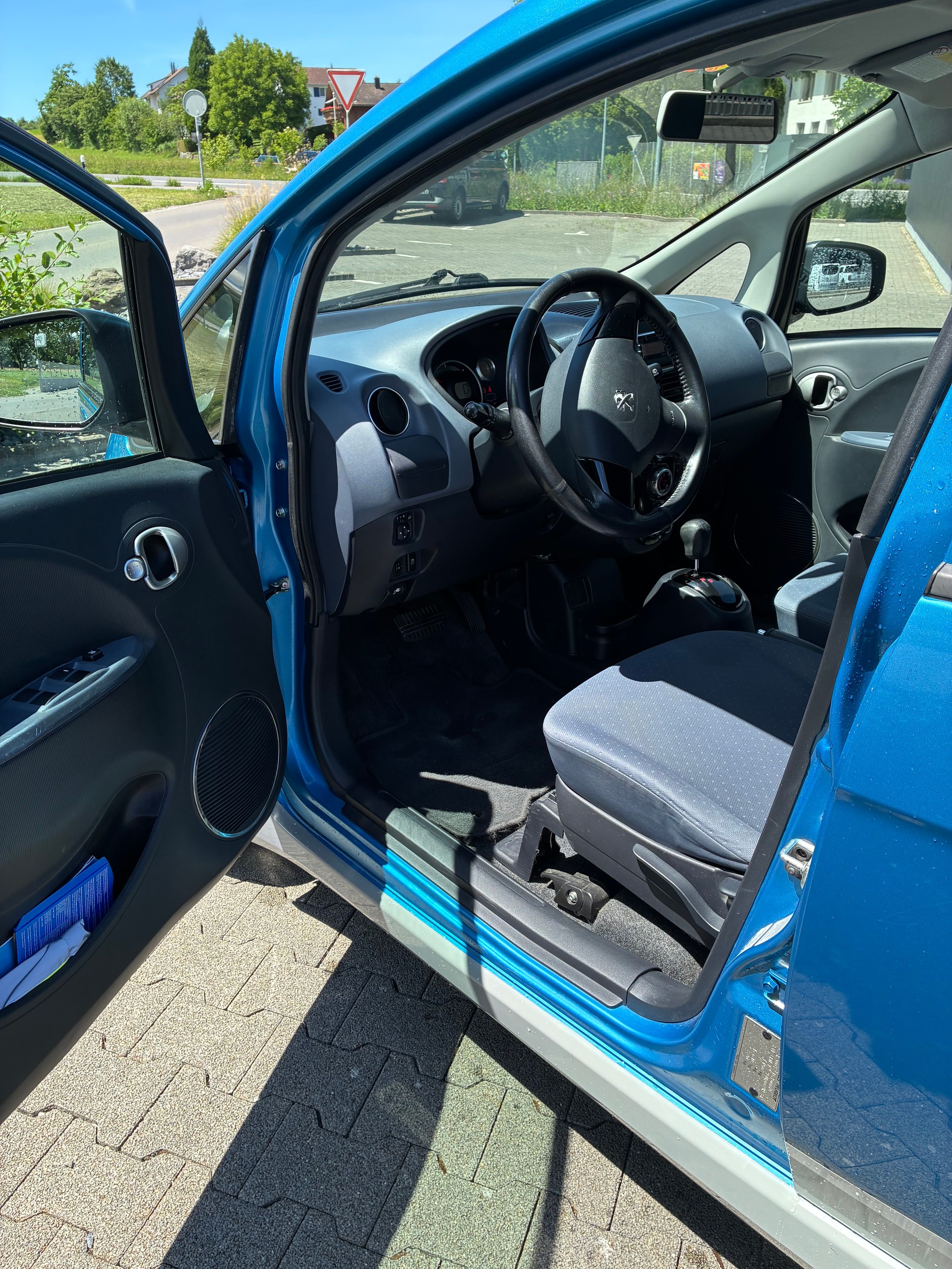 PEUGEOT City Car Elektro-image-7
