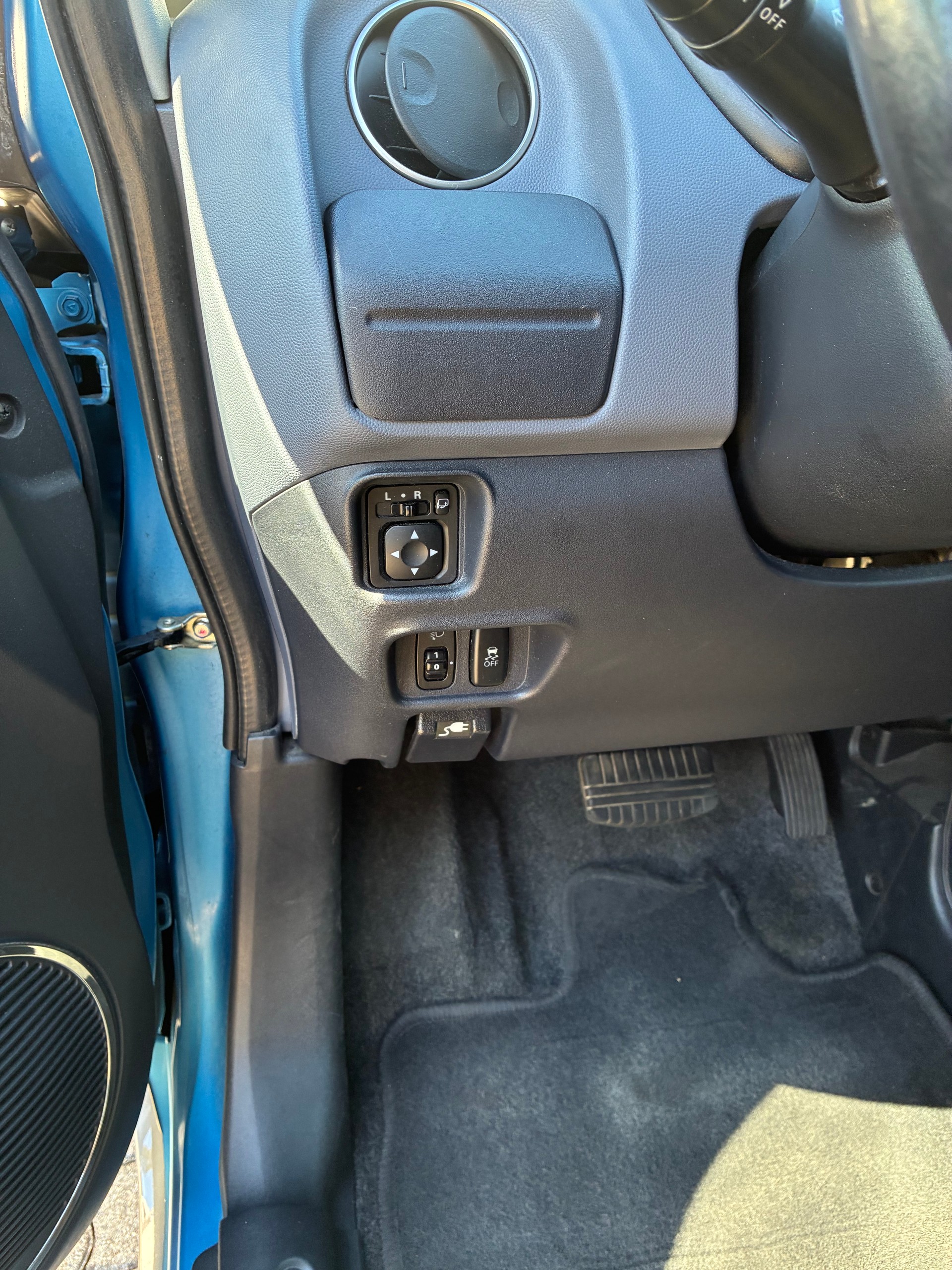PEUGEOT City Car Elektro-image-14