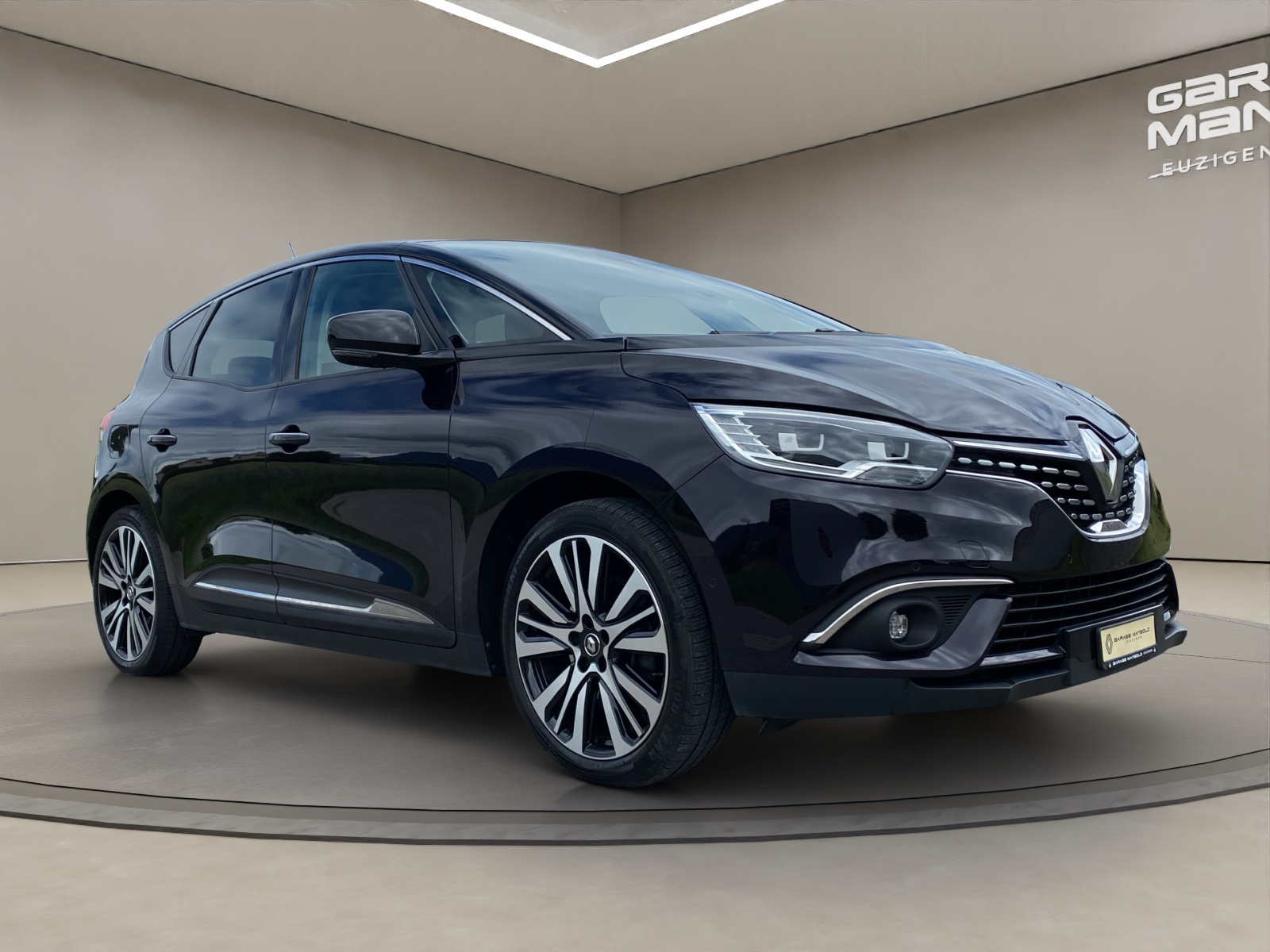RENAULT Scénic 1.8 dCi Initiale Paris EDC-image-6