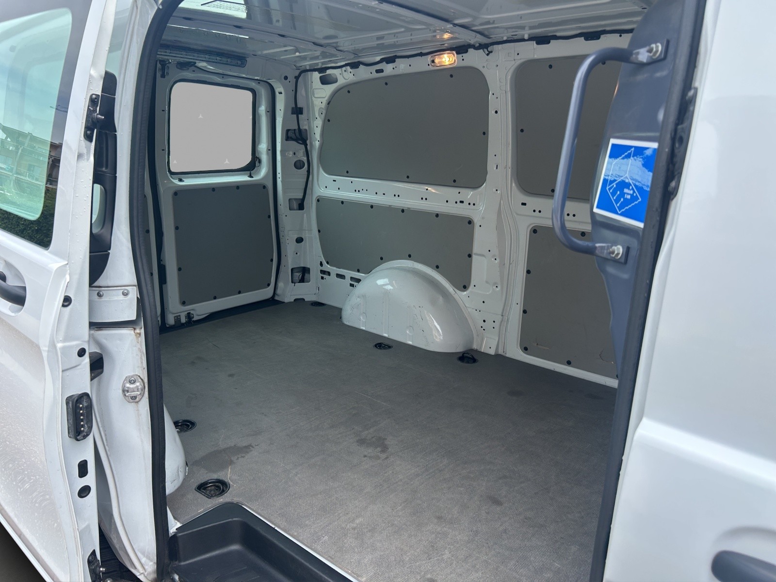 MERCEDES-BENZ Vito 114 CDI Lang 9G-Tronic Base-image-13
