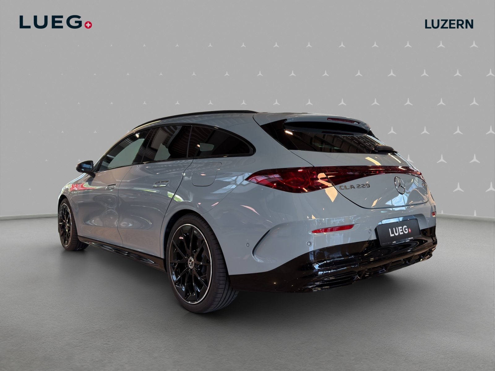 MERCEDES-BENZ CLA Shooting Brake 220 4Matic 8G-DCT-image-1