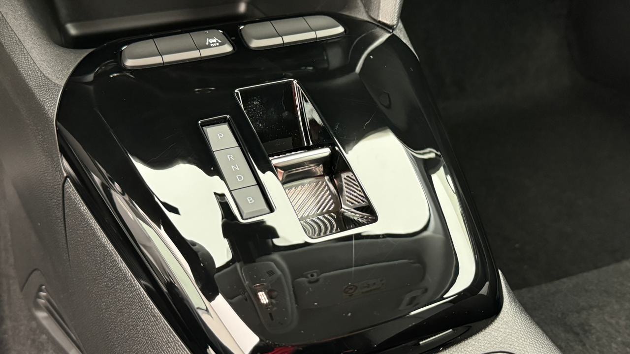 OPEL Corsa e- 50kWh Edition-image-10