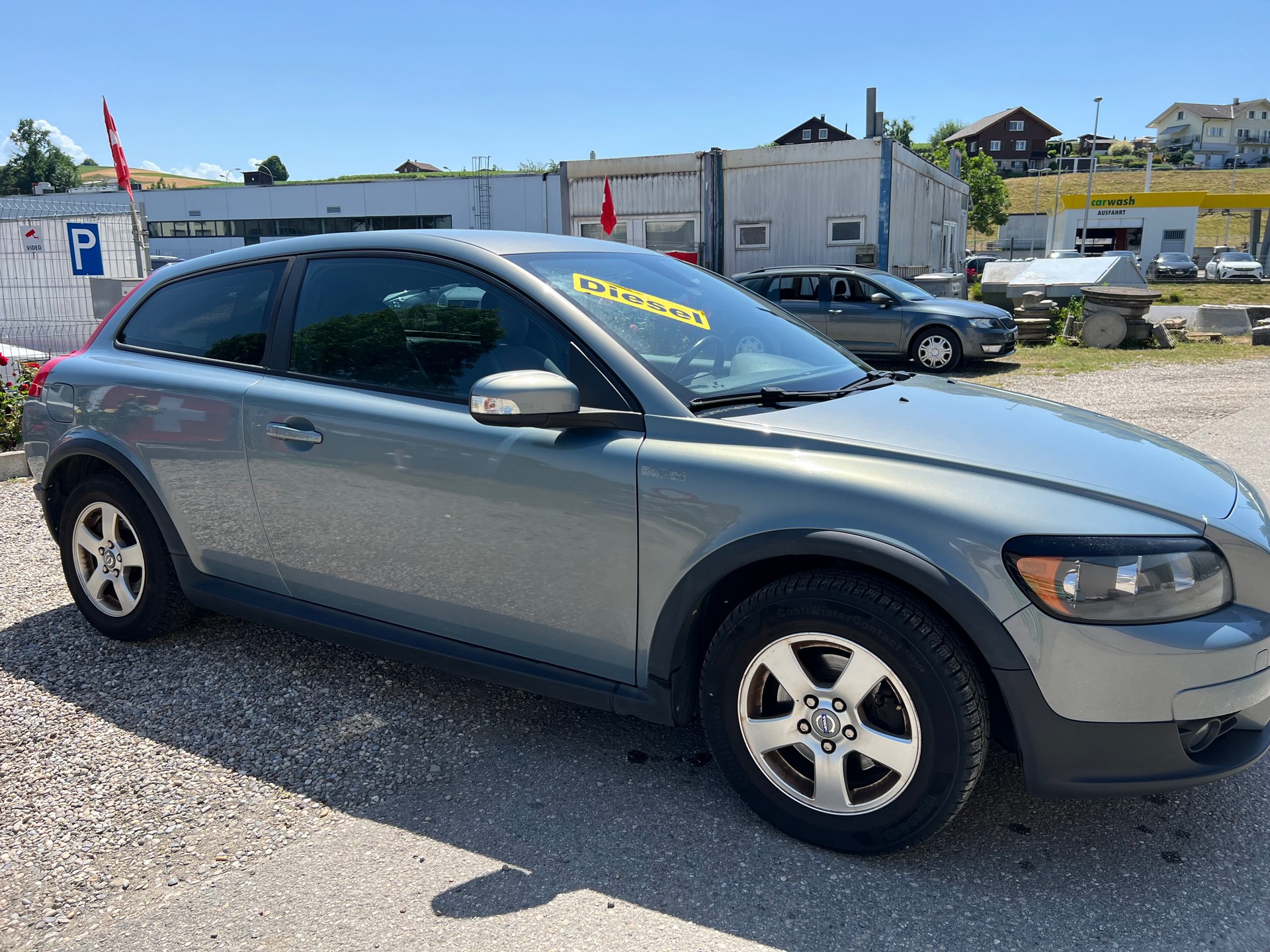 VOLVO C30 1.6D Momentum-image-2
