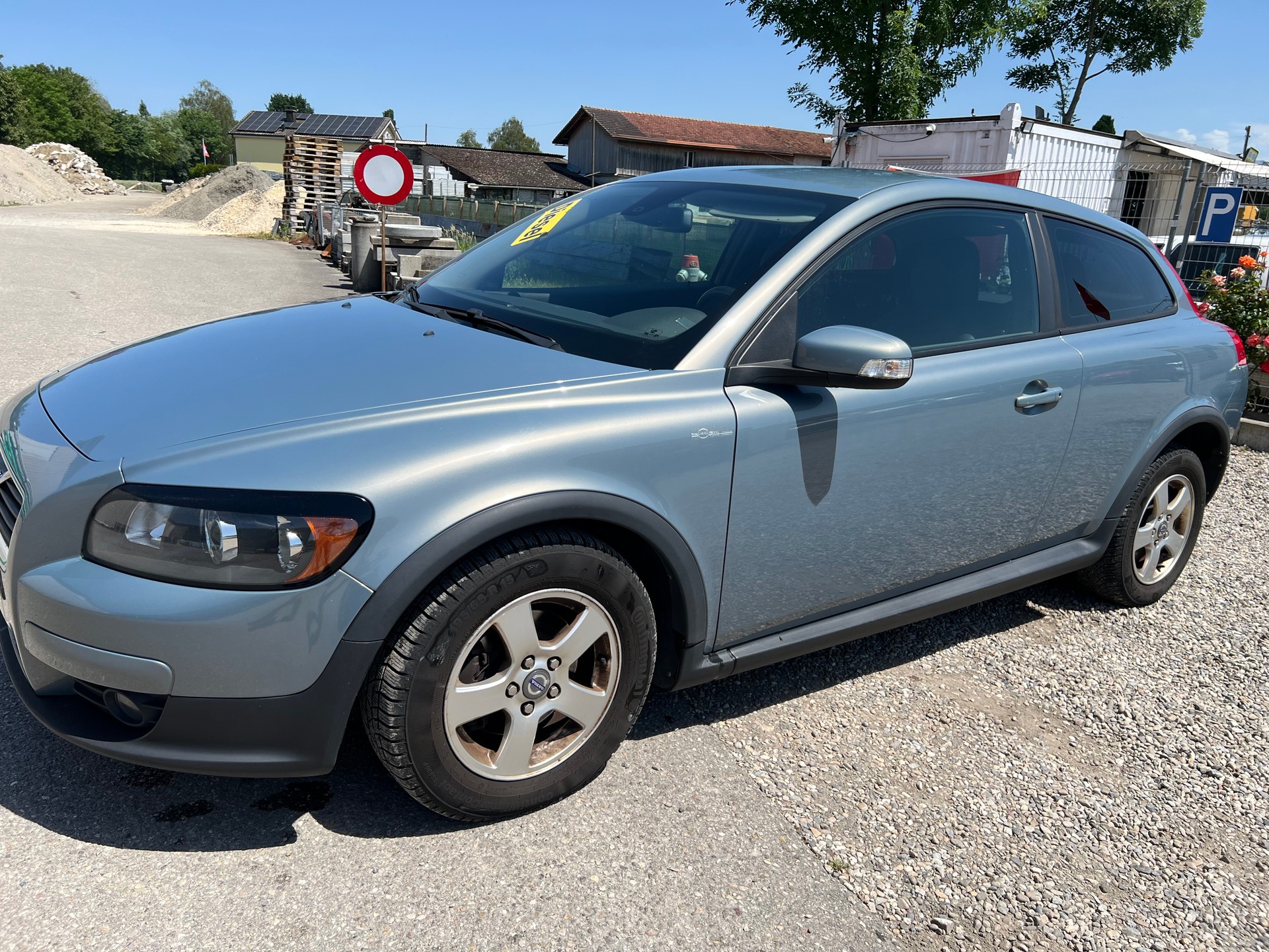 VOLVO C30 1.6D Momentum-image-1