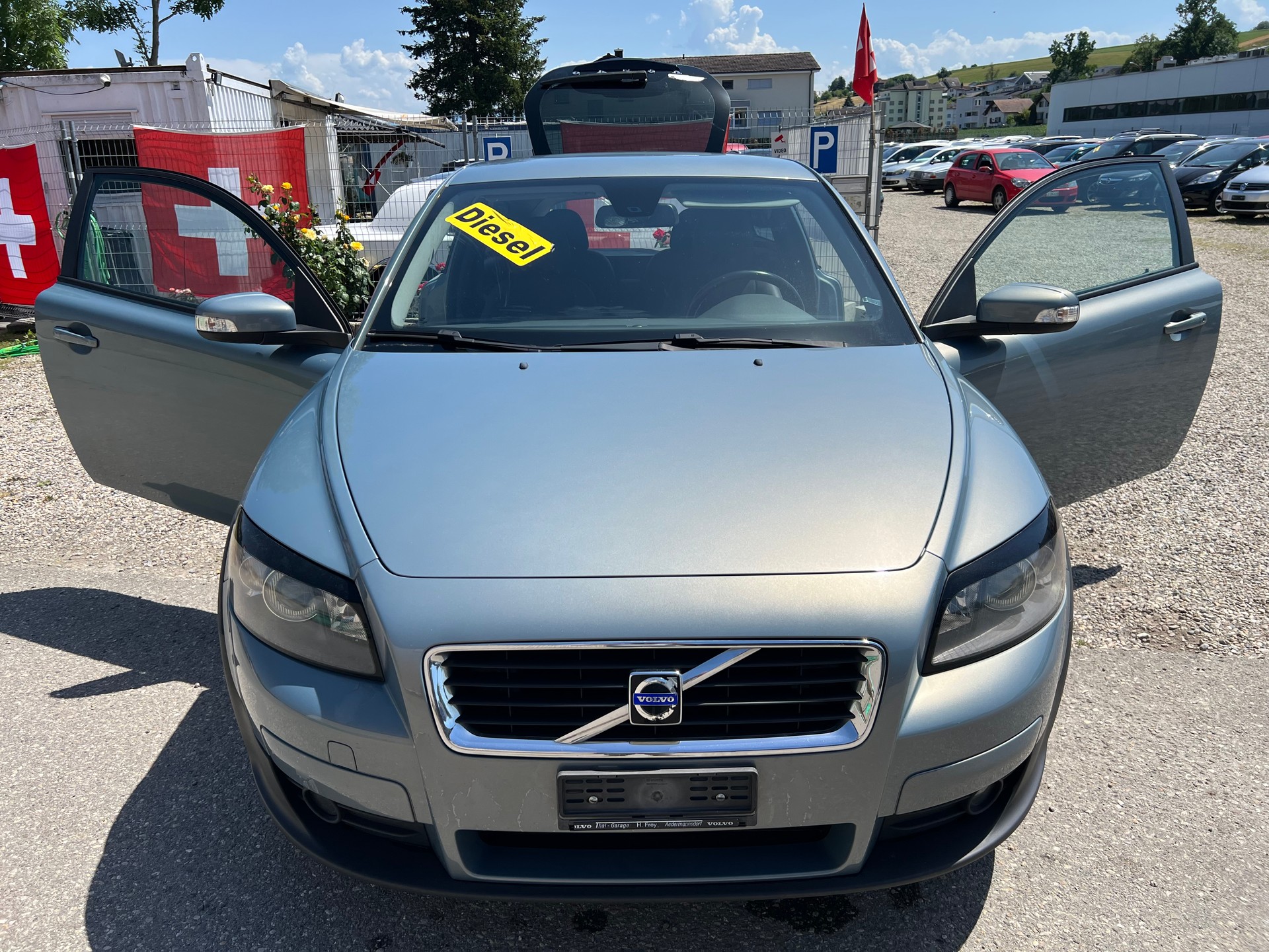 VOLVO C30 1.6D Momentum-image-6