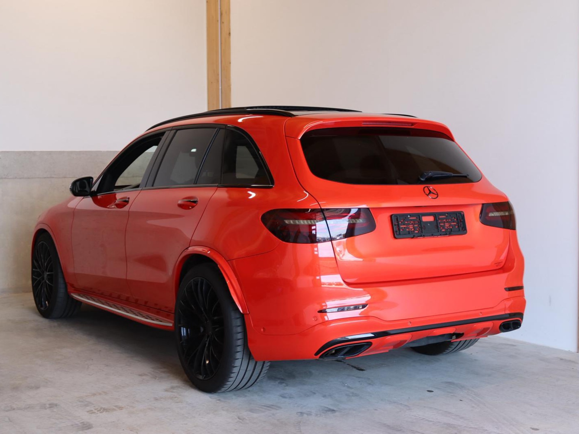 MERCEDES-BENZ GLC 43 AMG 4Matic 9G-Tronic-image-13