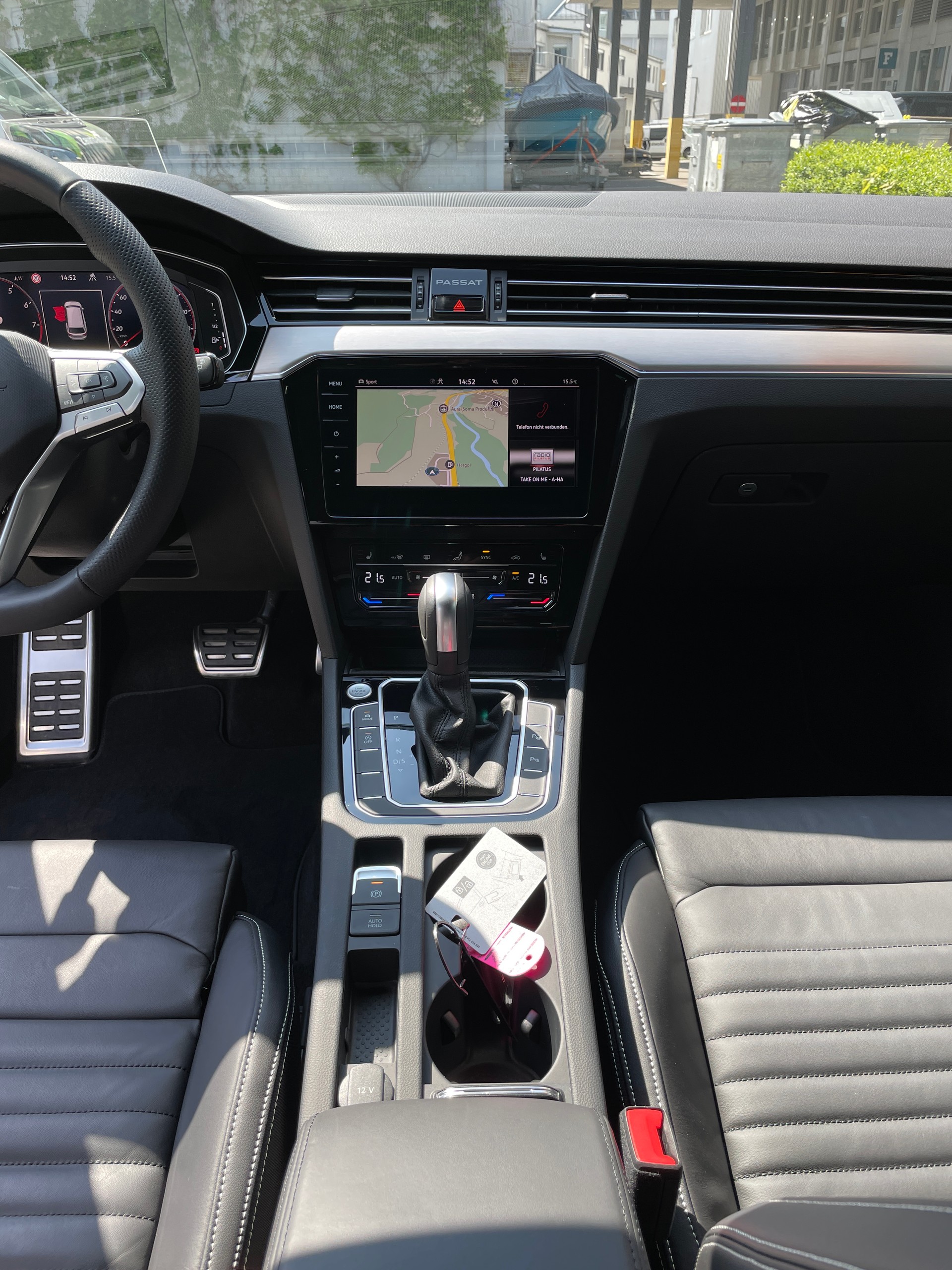 VW Passat Alltrack 2.0 TSI 4Motion DSG-image-17
