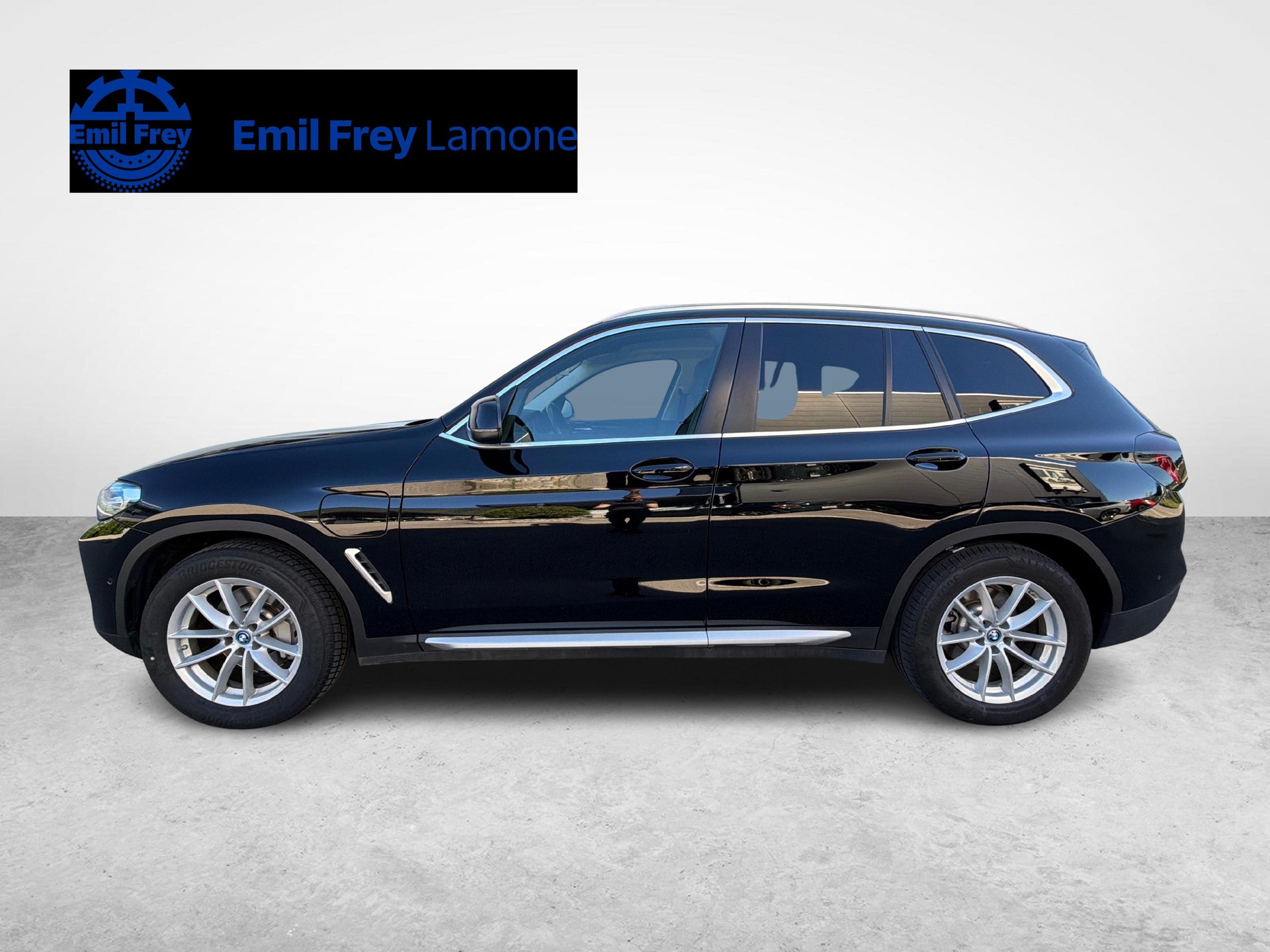 BMW X3 30e xDrive-image-3