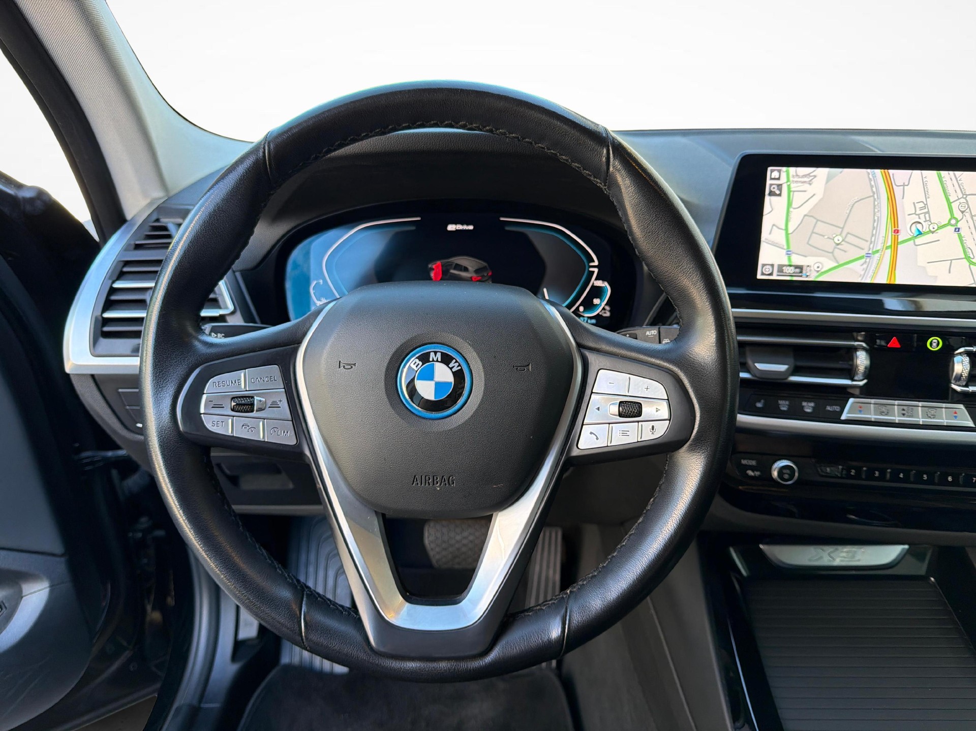 BMW X3 30e xDrive-image-13