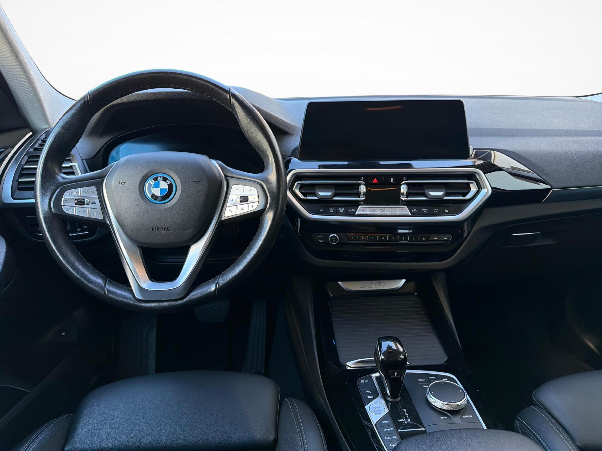BMW X3 30e xDrive-image-12