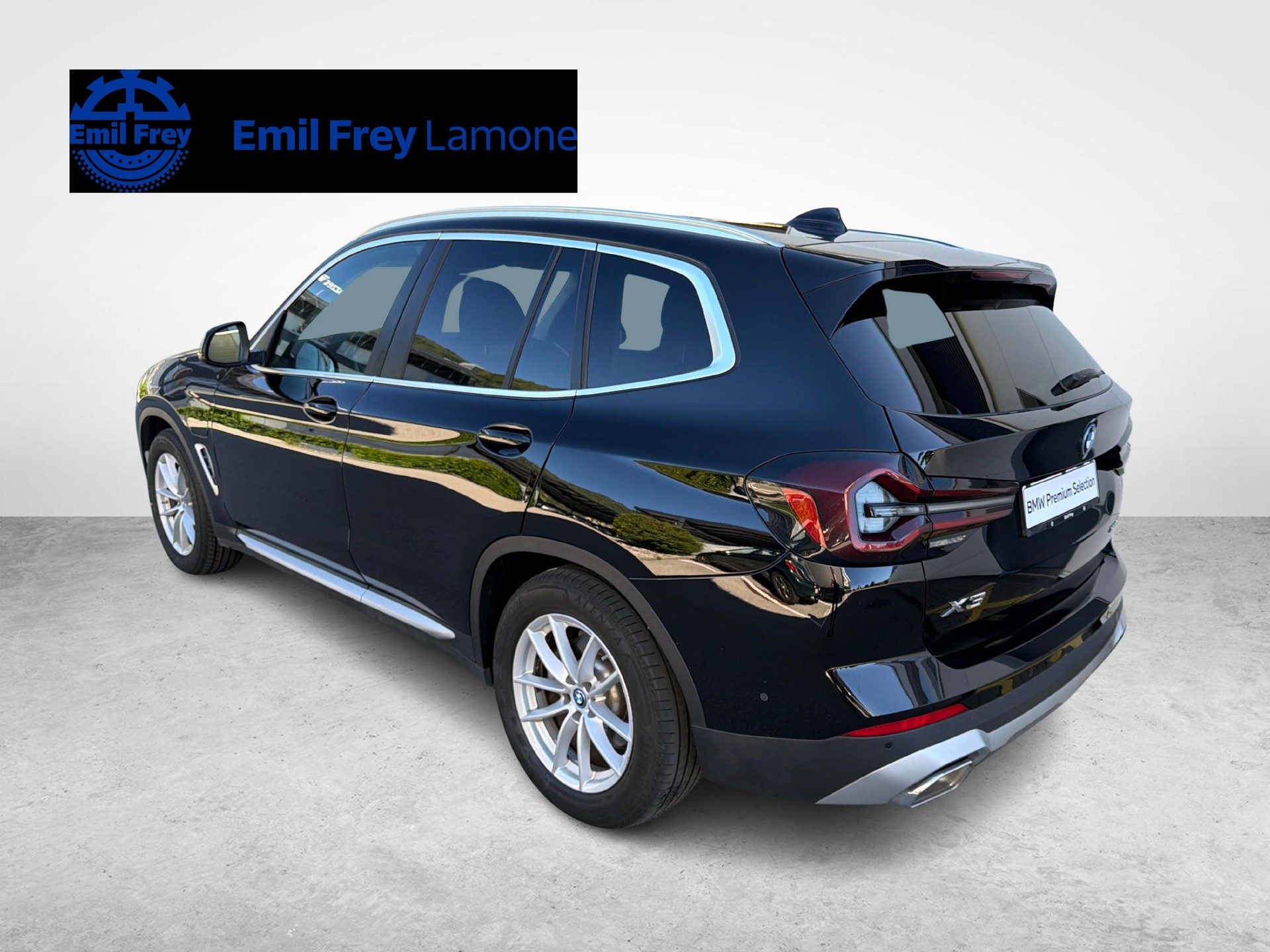 BMW X3 30e xDrive-image-4