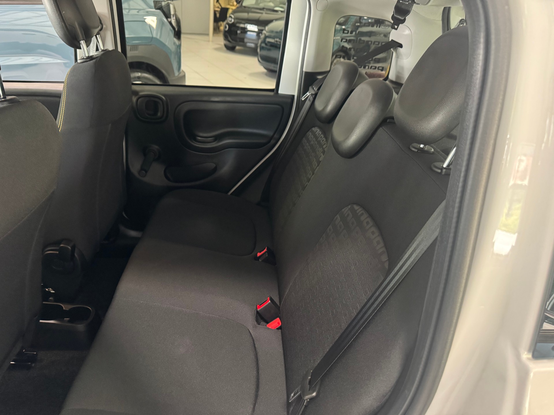 FIAT Pandina 1.0 MHEV Cross-image-7