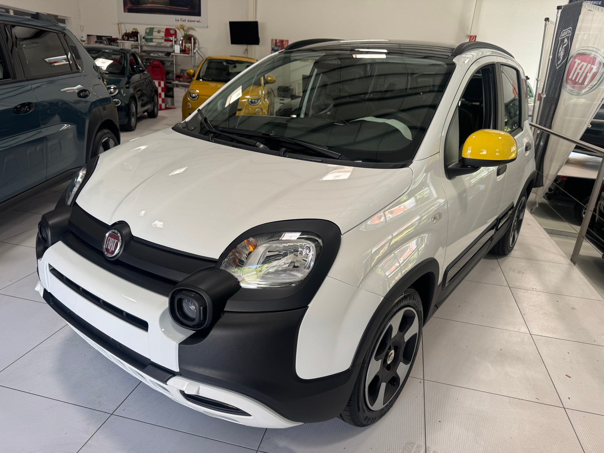 FIAT Pandina 1.0 MHEV Cross