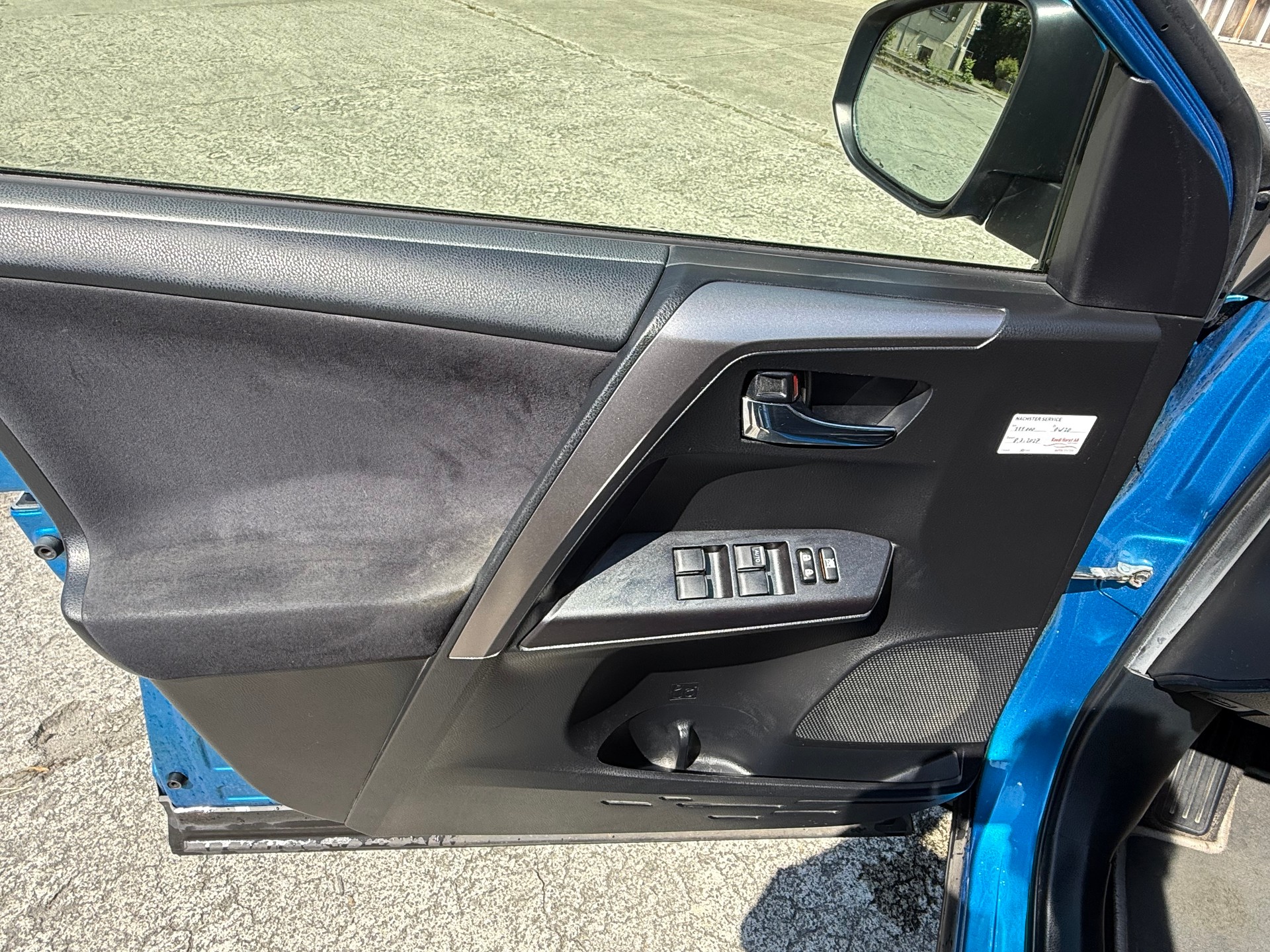 TOYOTA RAV-4 2.5 HSD Sol Premium e-CVT-image-14