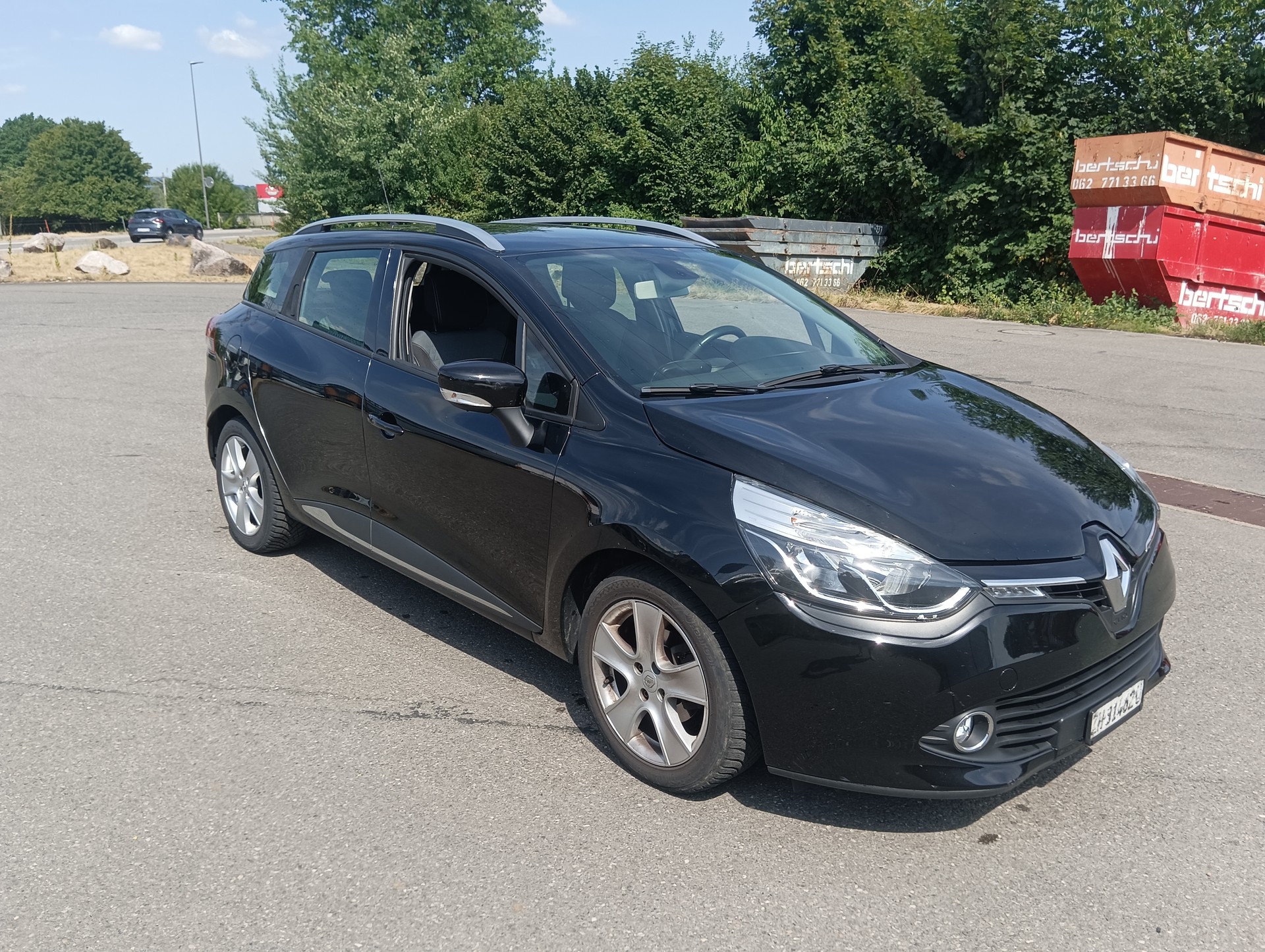 RENAULT Clio Grandtour 1.2 16V T Swiss Edition EDC-image-1