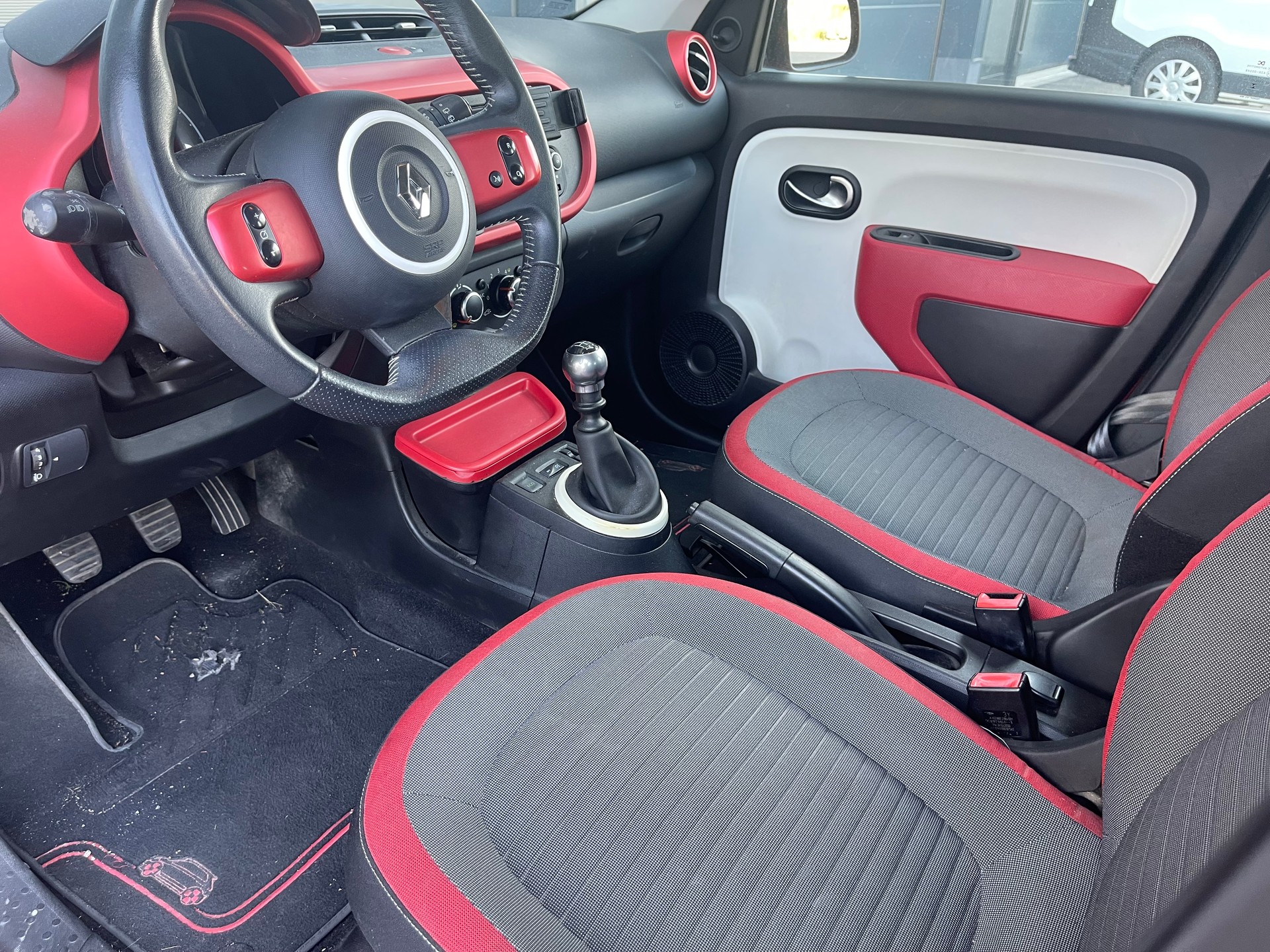RENAULT Twingo 0.9 Zen-image-7