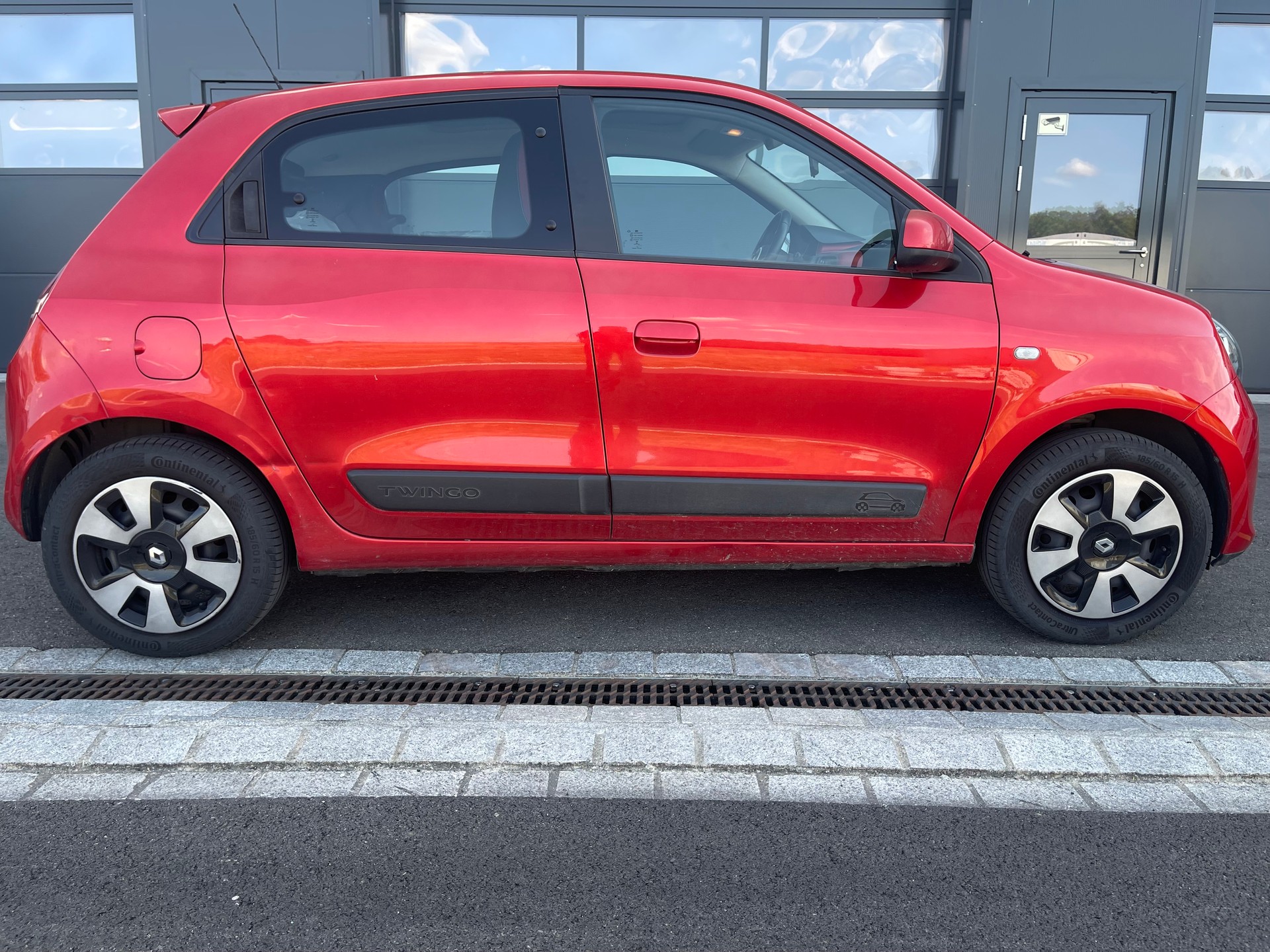 RENAULT Twingo 0.9 Zen-image-2