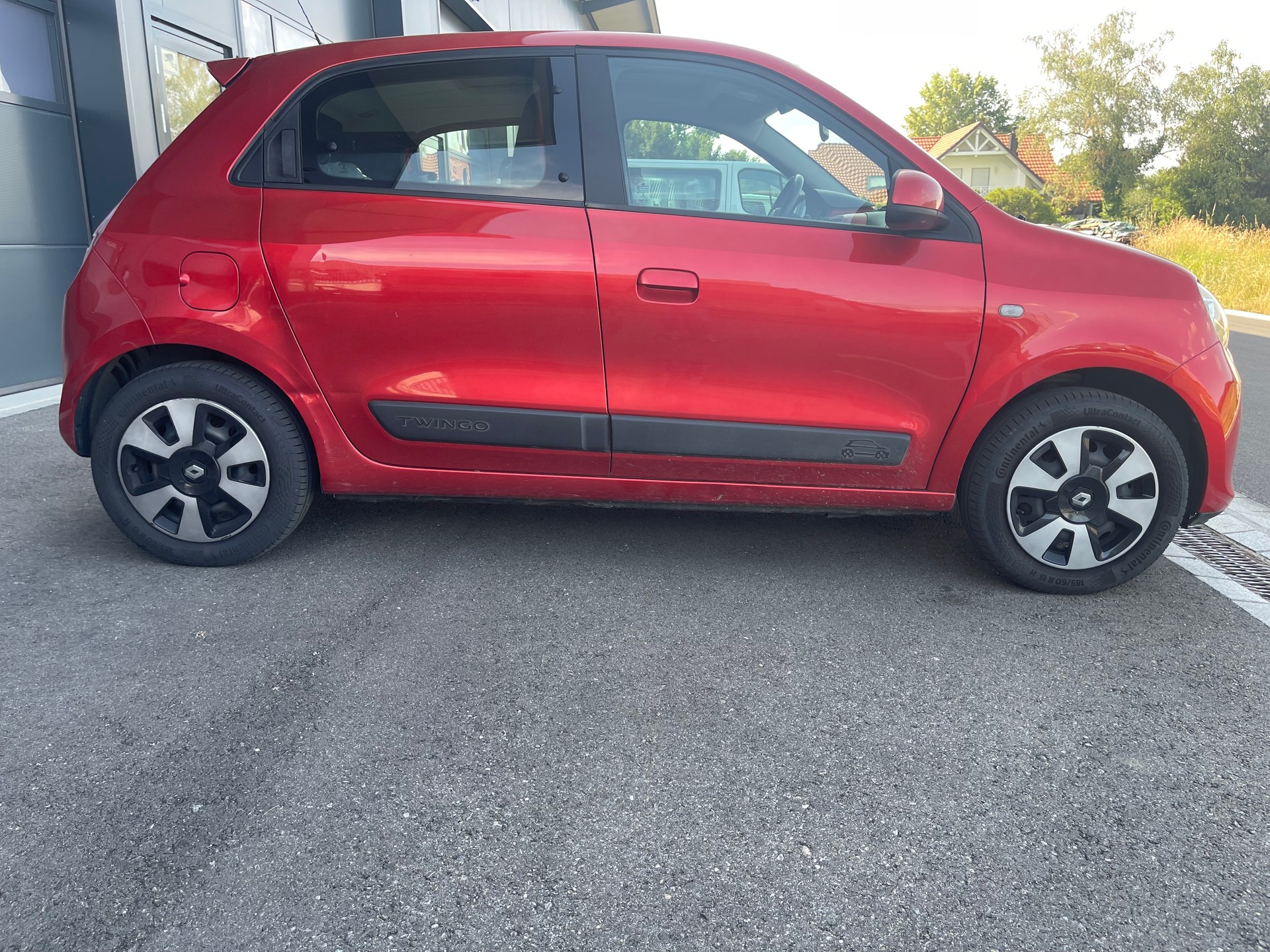 RENAULT Twingo 0.9 Zen-image-1