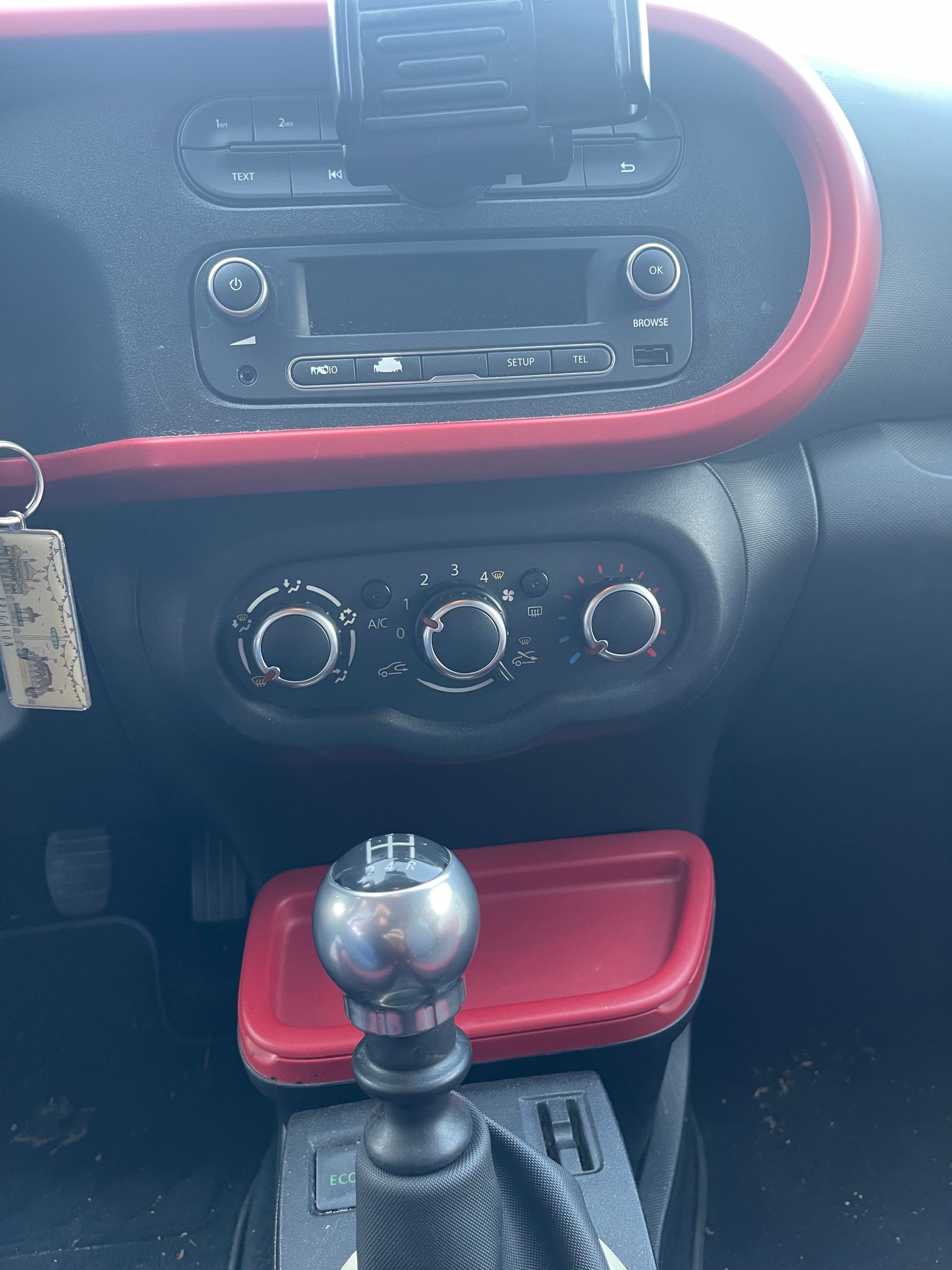 RENAULT Twingo 0.9 Zen-image-9