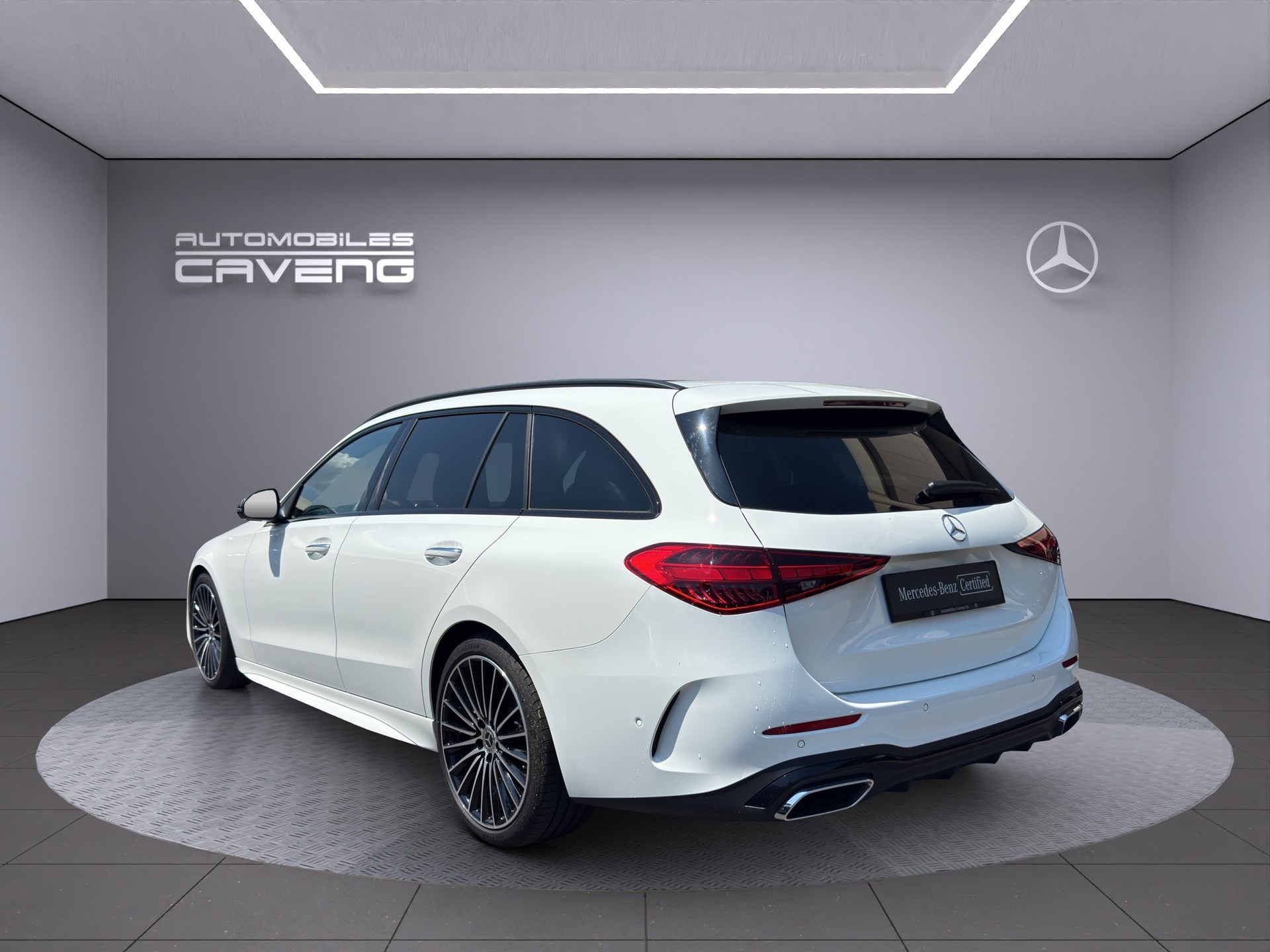 MERCEDES-BENZ C 200 T 4Matic AMG Line-image-2