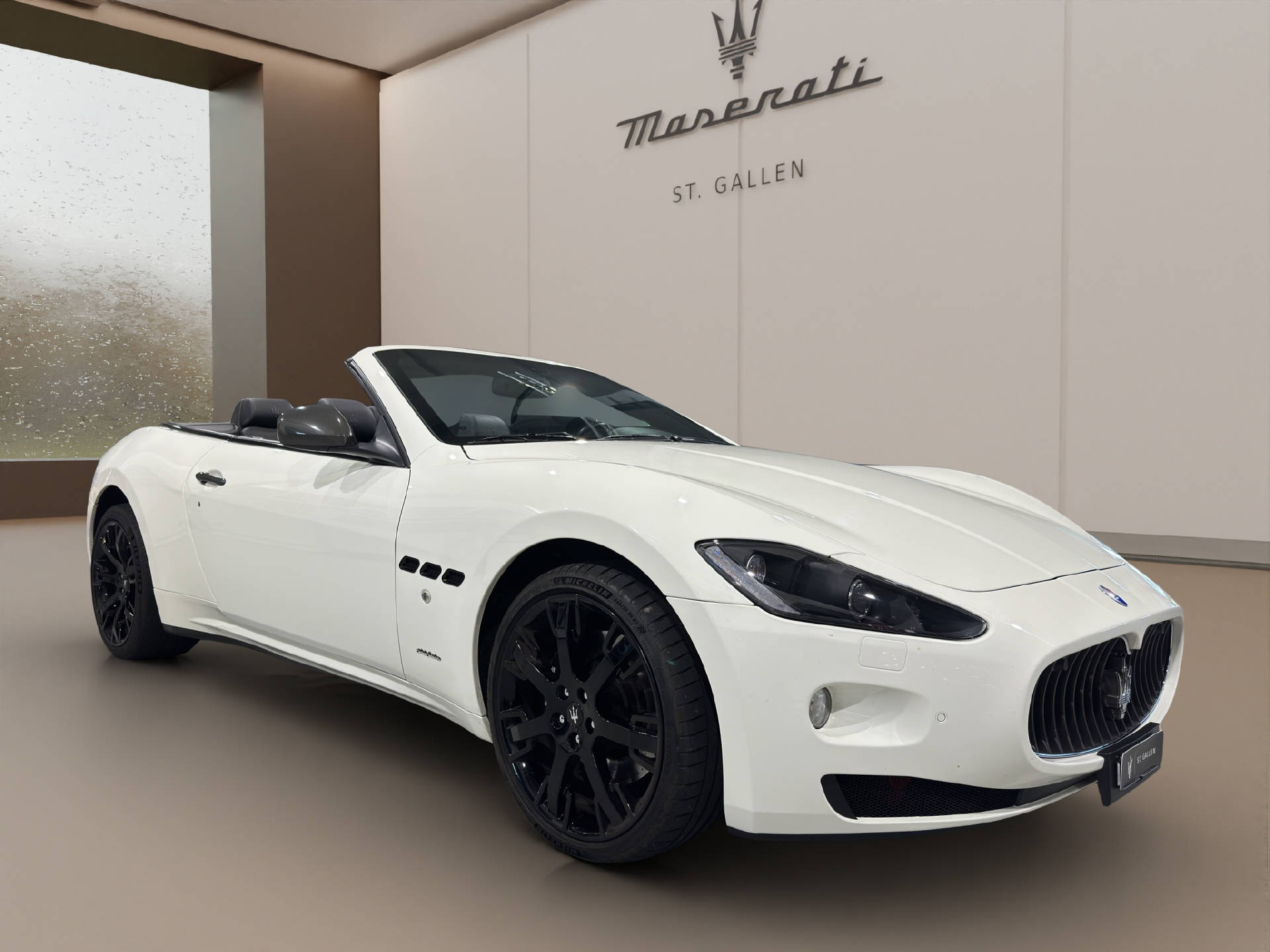 MASERATI Grancabrio 4.7 V8-image-2