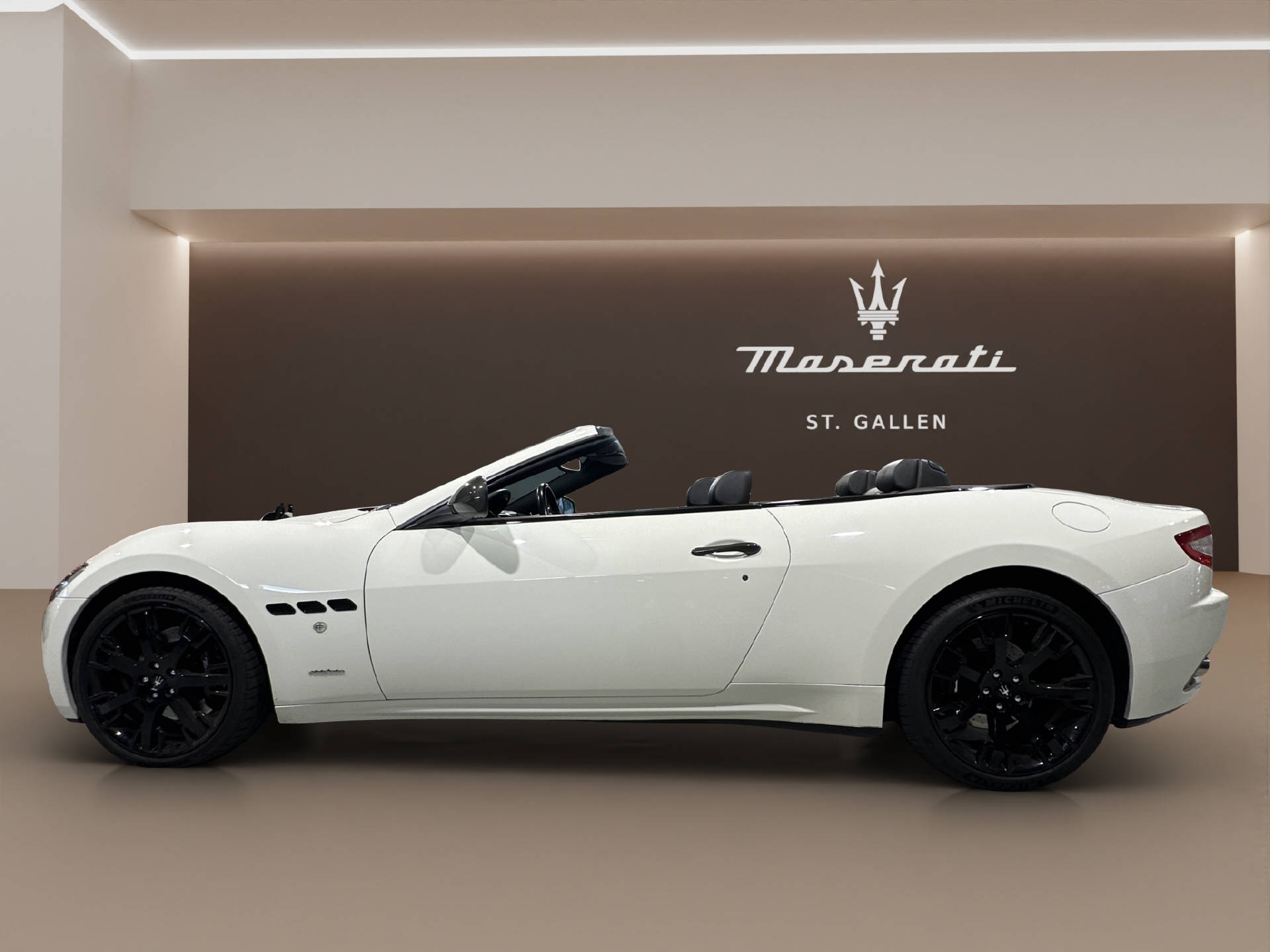 MASERATI Grancabrio 4.7 V8-image-7