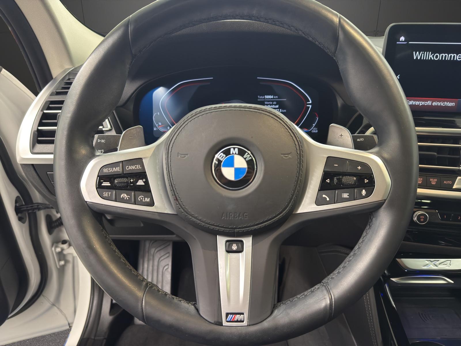 BMW X4 20i xDrive-image-12