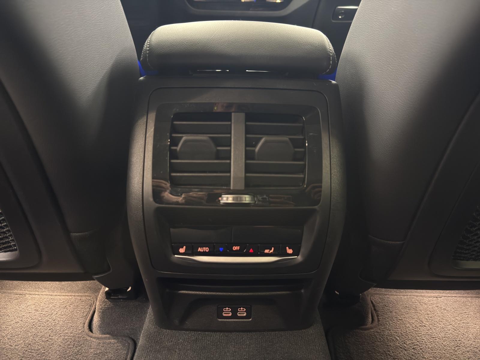 BMW X4 20i xDrive-image-20