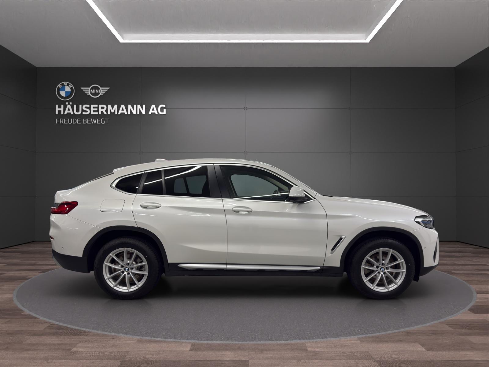 BMW X4 20i xDrive-image-3