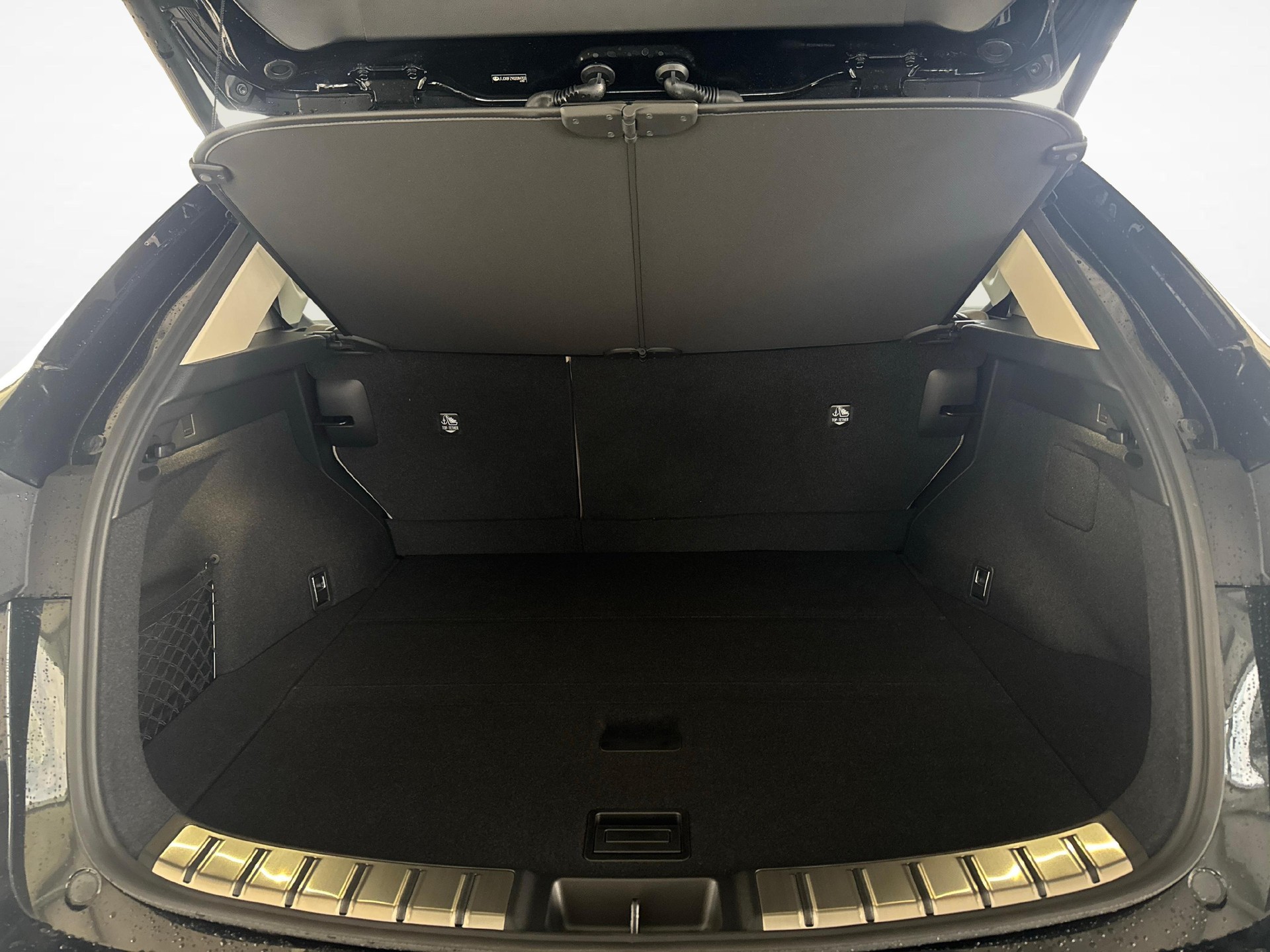 LEXUS NX 450h+ Comfort-image-9