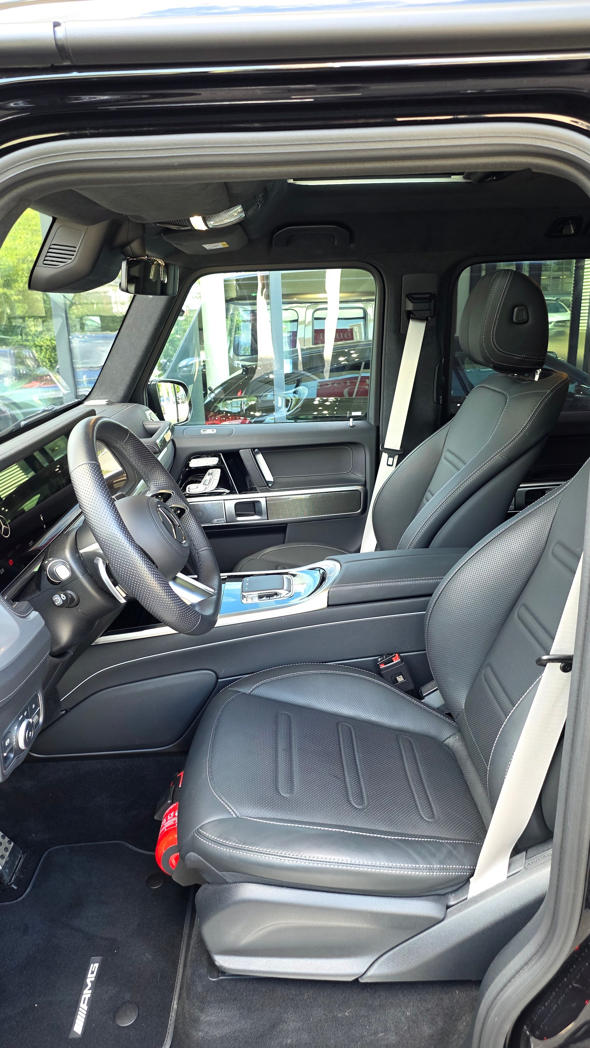 MERCEDES-BENZ AMG Gold Edition, G63 Front, Night-Paket, Technik-Paket, Komfort-Paket, 360 Kamera, AllBlack-image-7