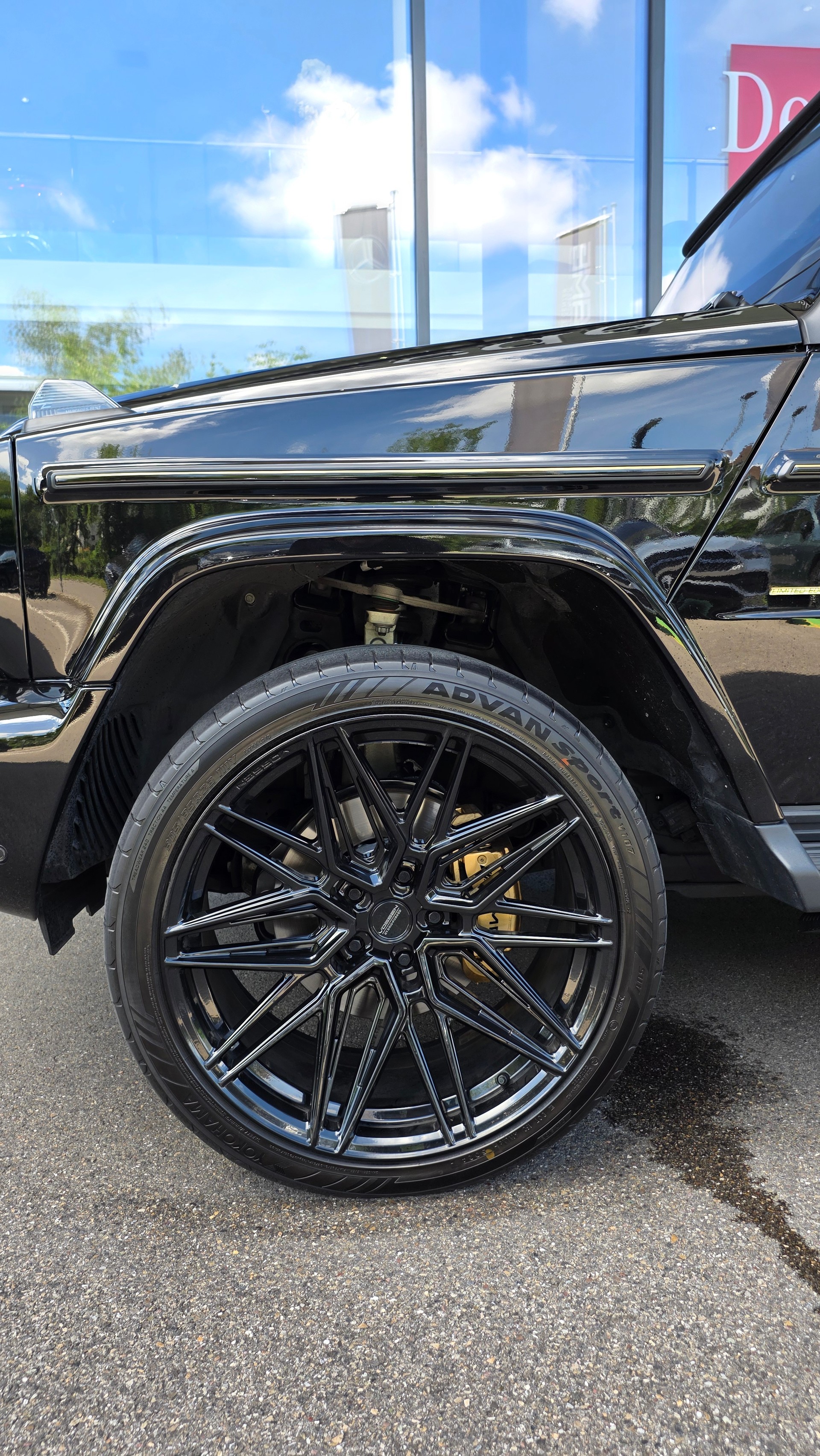 MERCEDES-BENZ AMG Gold Edition, G63 Front, Night-Paket, Technik-Paket, Komfort-Paket, 360 Kamera, AllBlack-image-12