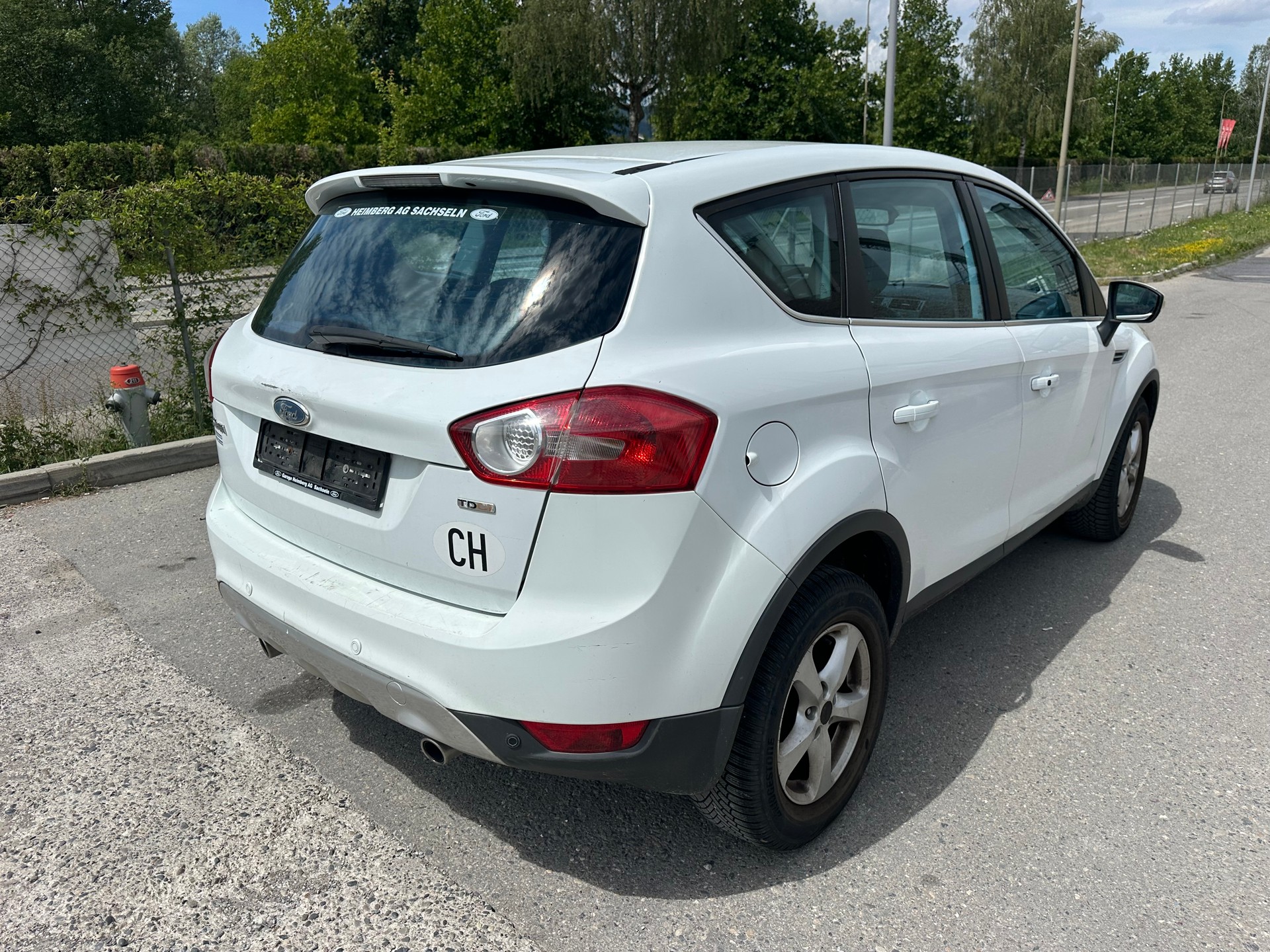 FORD Kuga 2.0 TDCi Titanium 4WD-image-2