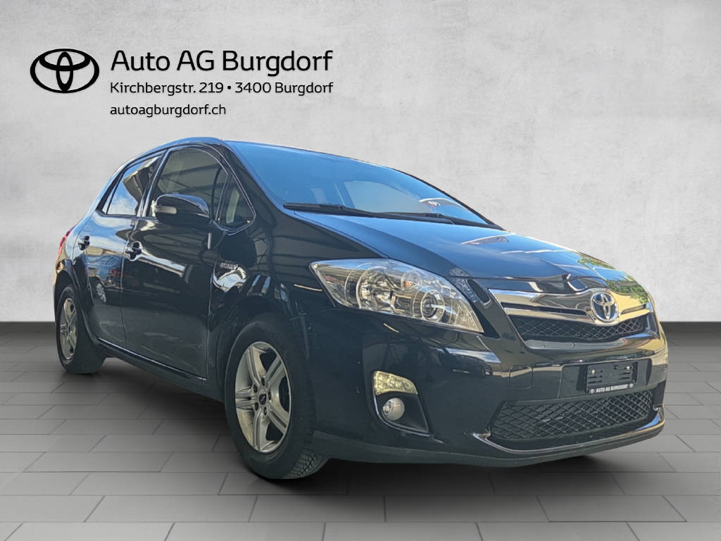 TOYOTA Auris 1.8 HSD Linea Sol-image-0