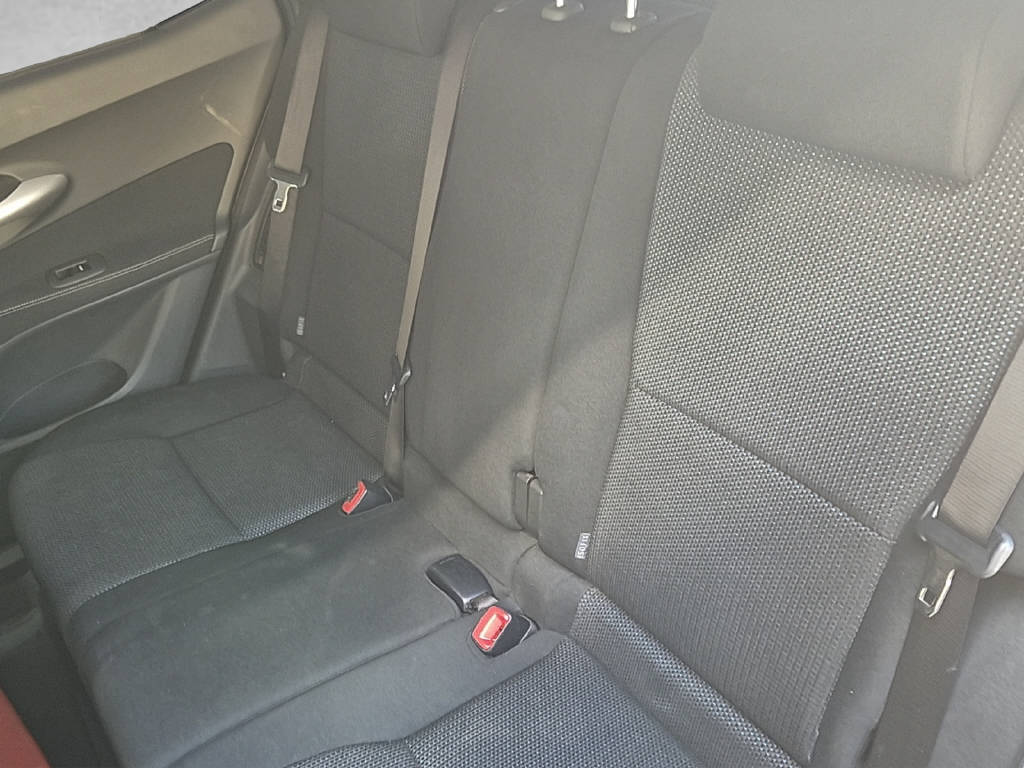 TOYOTA Auris 1.8 HSD Linea Sol-image-4